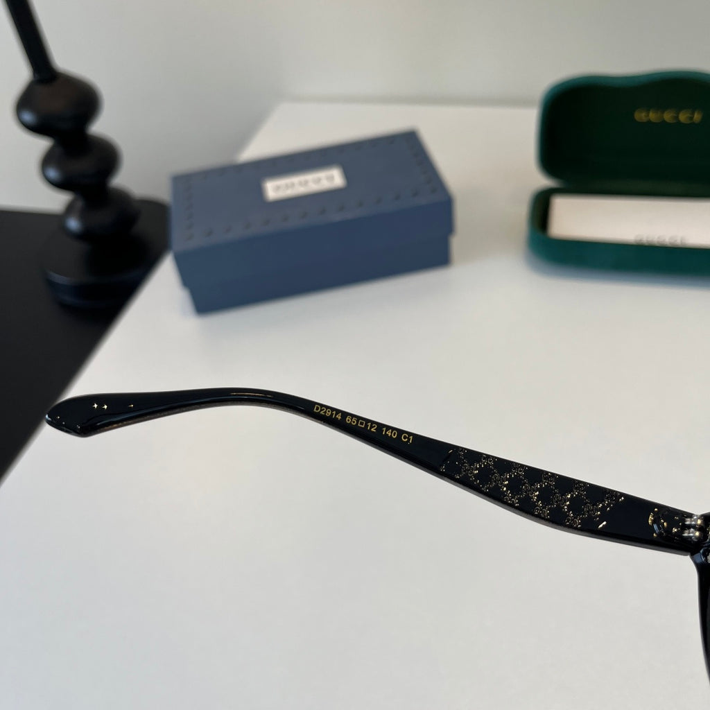 Gucci Oversized Silver Lens Sunglasses for Women - 371499 - detail image 8