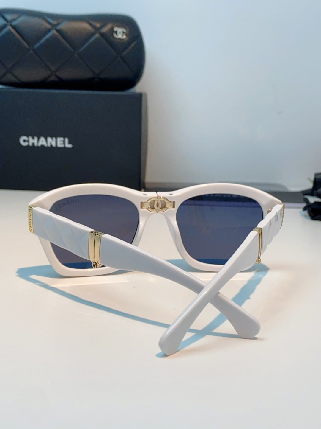 Chanel Folding Fashion Gray Lens Sunglasses for Men & Women - detail image 3