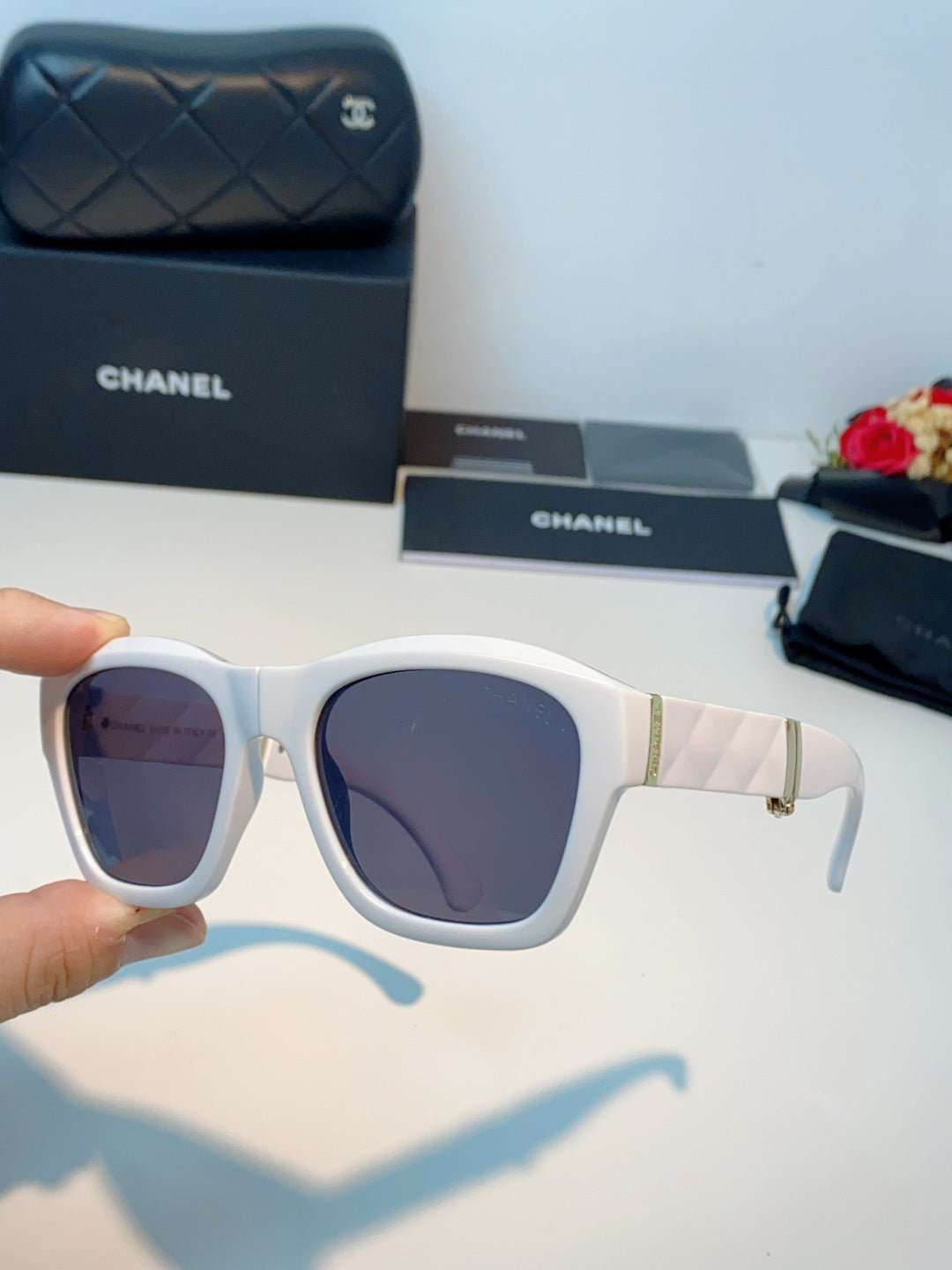 Chanel Folding Fashion Gray Lens Sunglasses for Men & Women - detail image 6