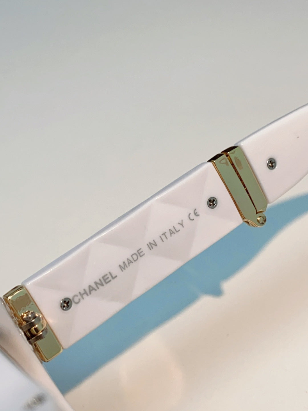 Chanel Folding Fashion Gray Lens Sunglasses for Men & Women - detail image 8