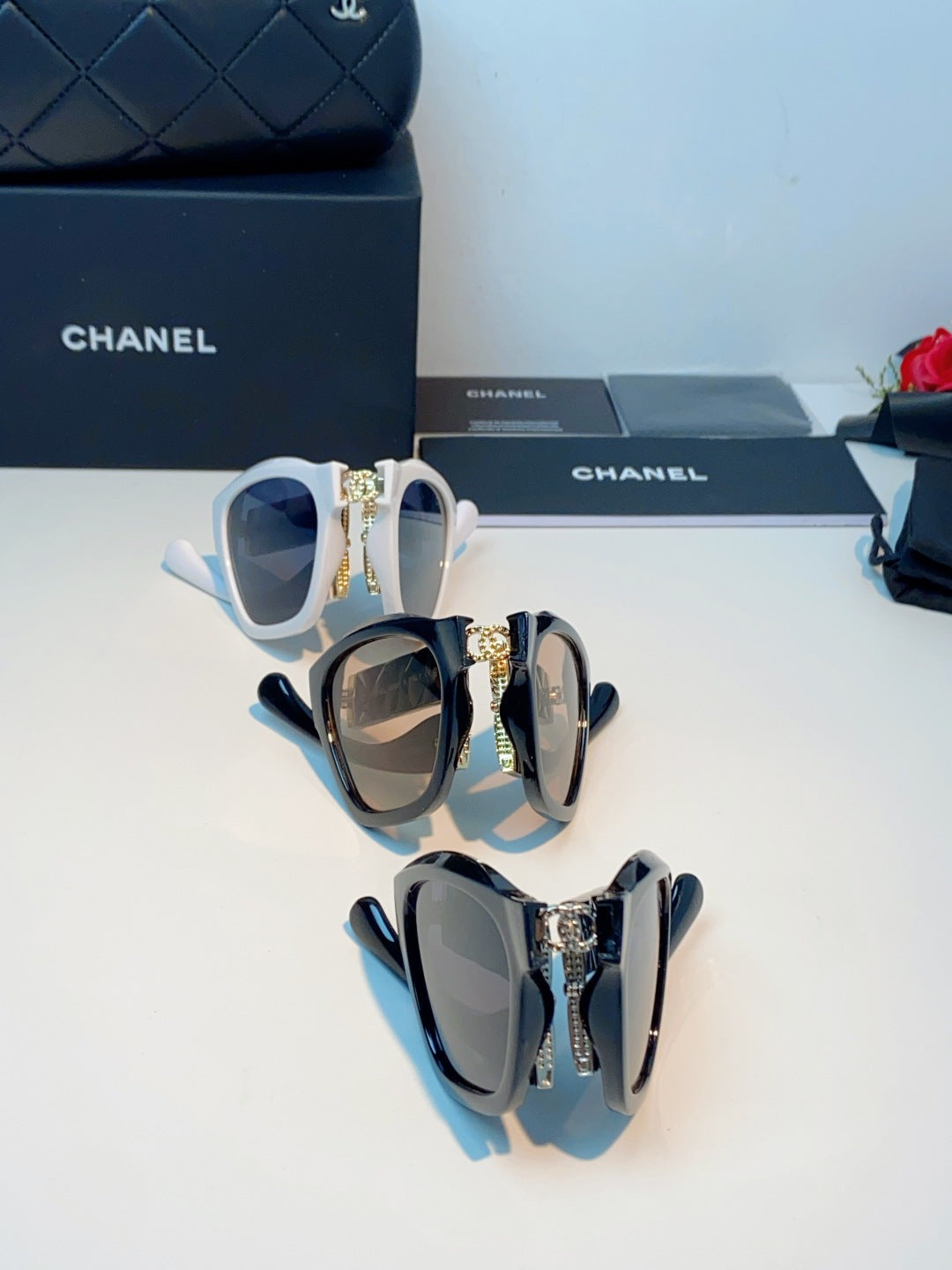 Chanel Folding Fashion Blue Lens Sunglasses for Men & Women - detail image 10