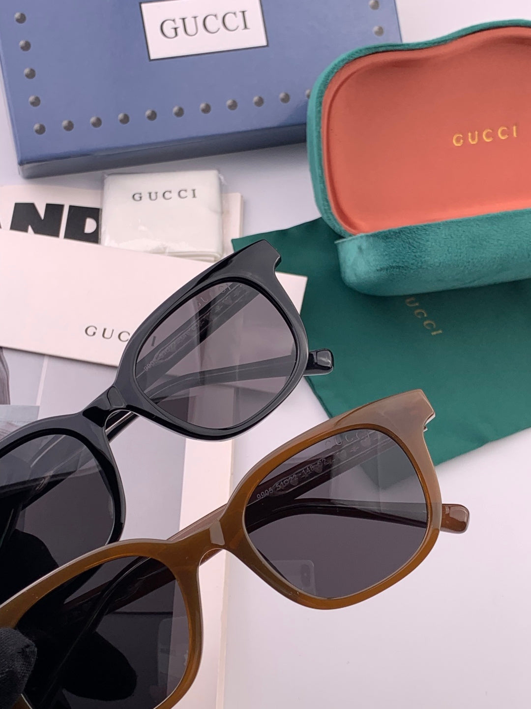 Gucci G5990 Polarized Square Gold Lens Sunglasses for Men & Women - 132294 - detail image 5