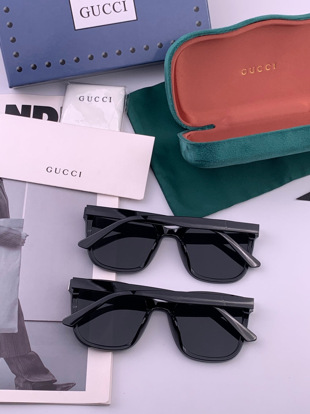 Gucci G9510 Polarized Square Gold Lens Sunglasses for Men & Women - detail image 6