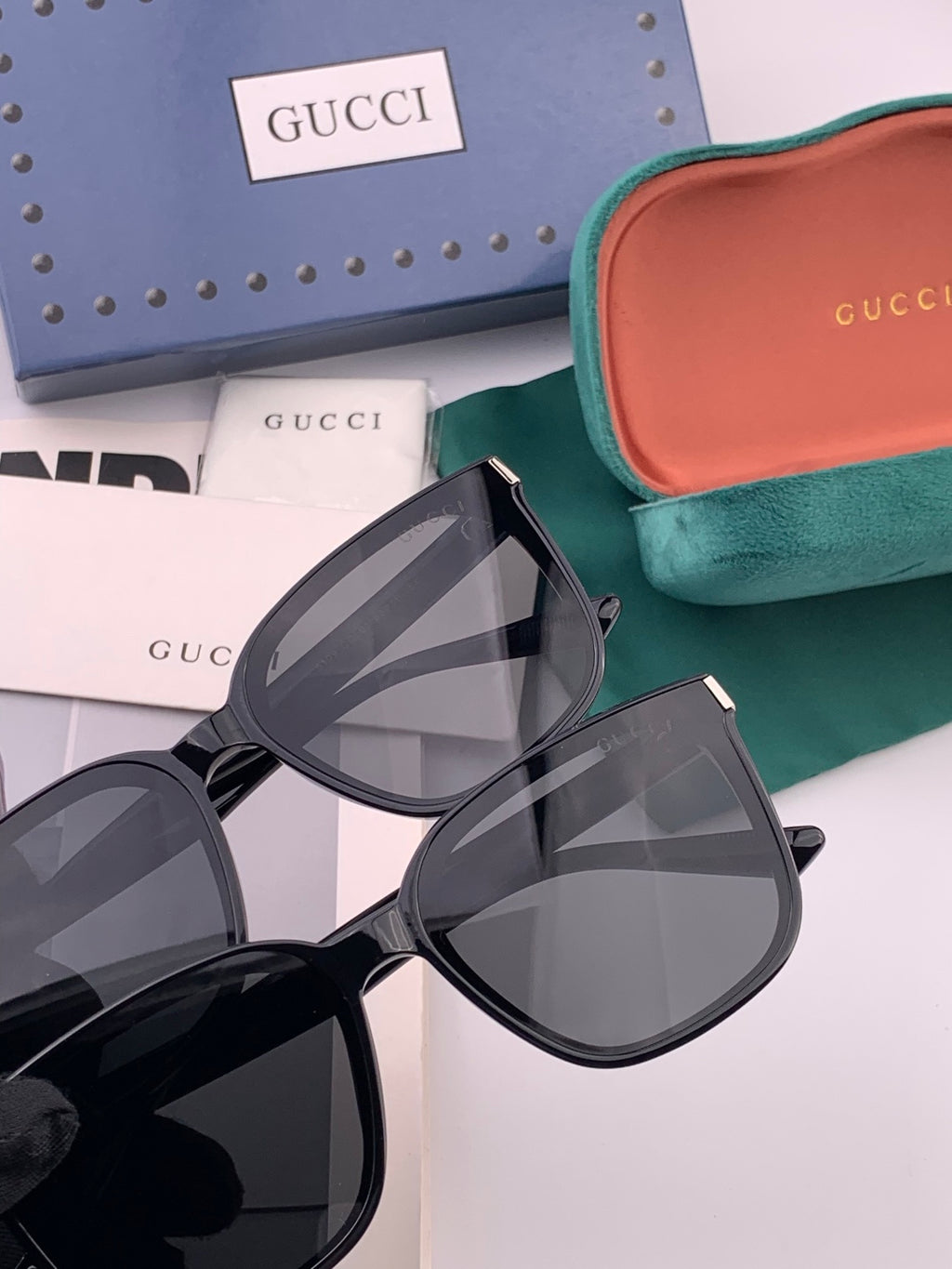 Gucci G9510 Polarized Square Gold Lens Sunglasses for Men & Women - detail image 5