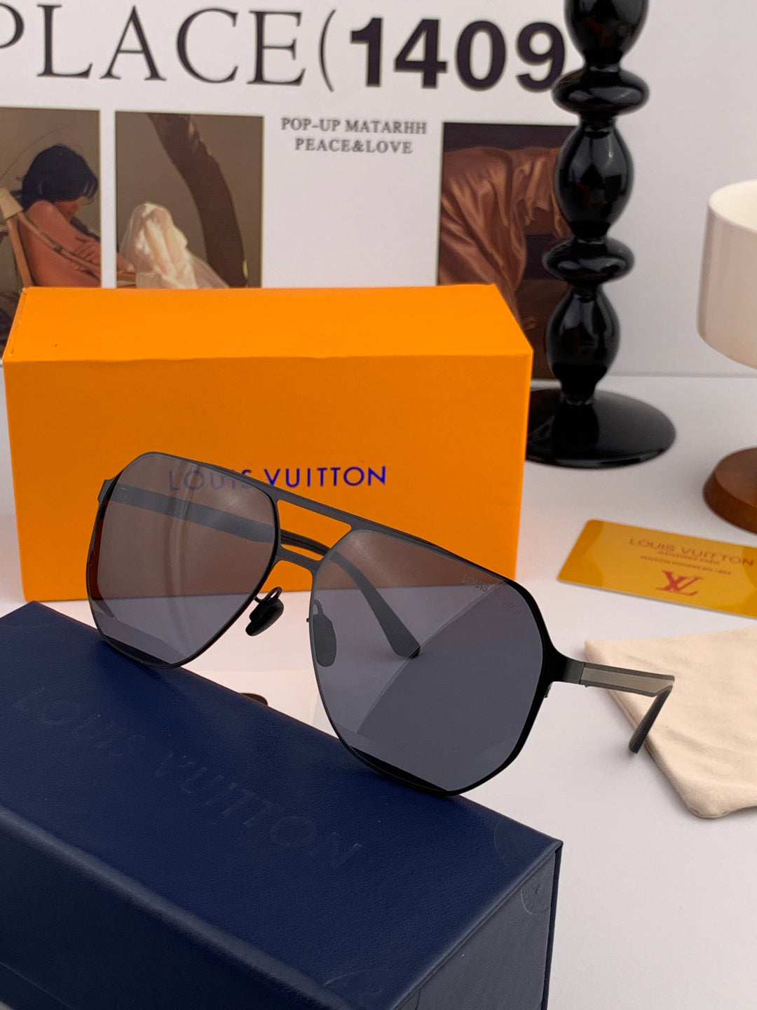 Louis Vuitton L6229 Polarized Aviator Gold Lens Sunglasses for Men - 132201 - detail image 2