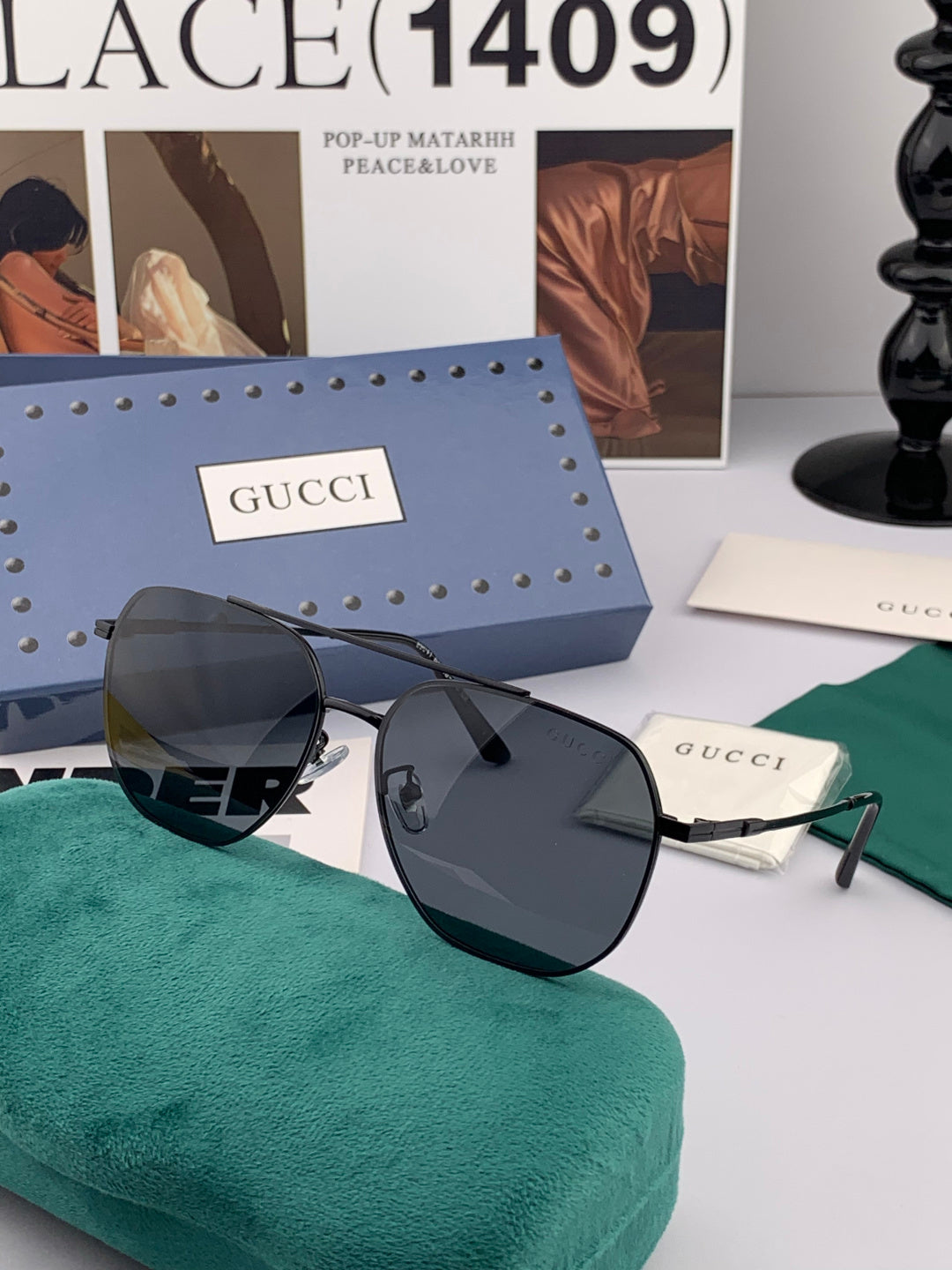 Gucci G18904 Polarized Aviator Gold Lens Sunglasses for Men - detail image 3
