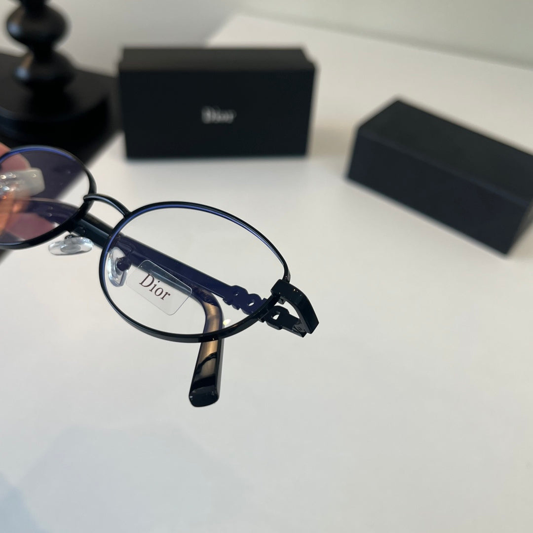 Dior Fashion Silver Lens Sunglasses for Men & Women - 465300 - detail image 5