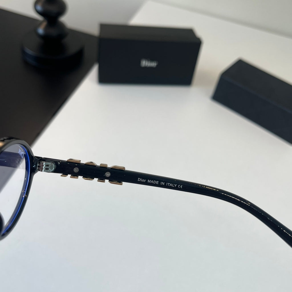 Dior Fashion Silver Lens Sunglasses for Men & Women - 371870 - detail image 9