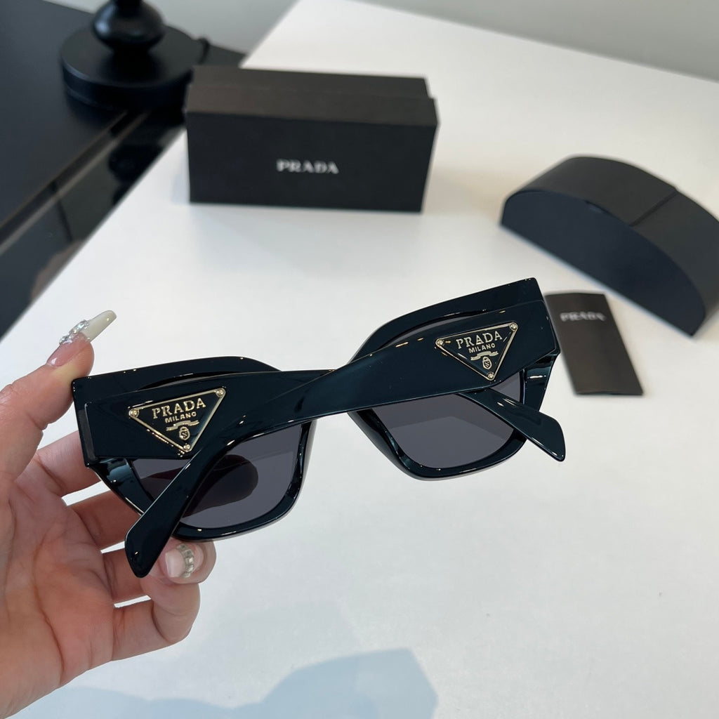Prada Fashion Black Lens Sunglasses for Men & Women - 415814 - detail image 8