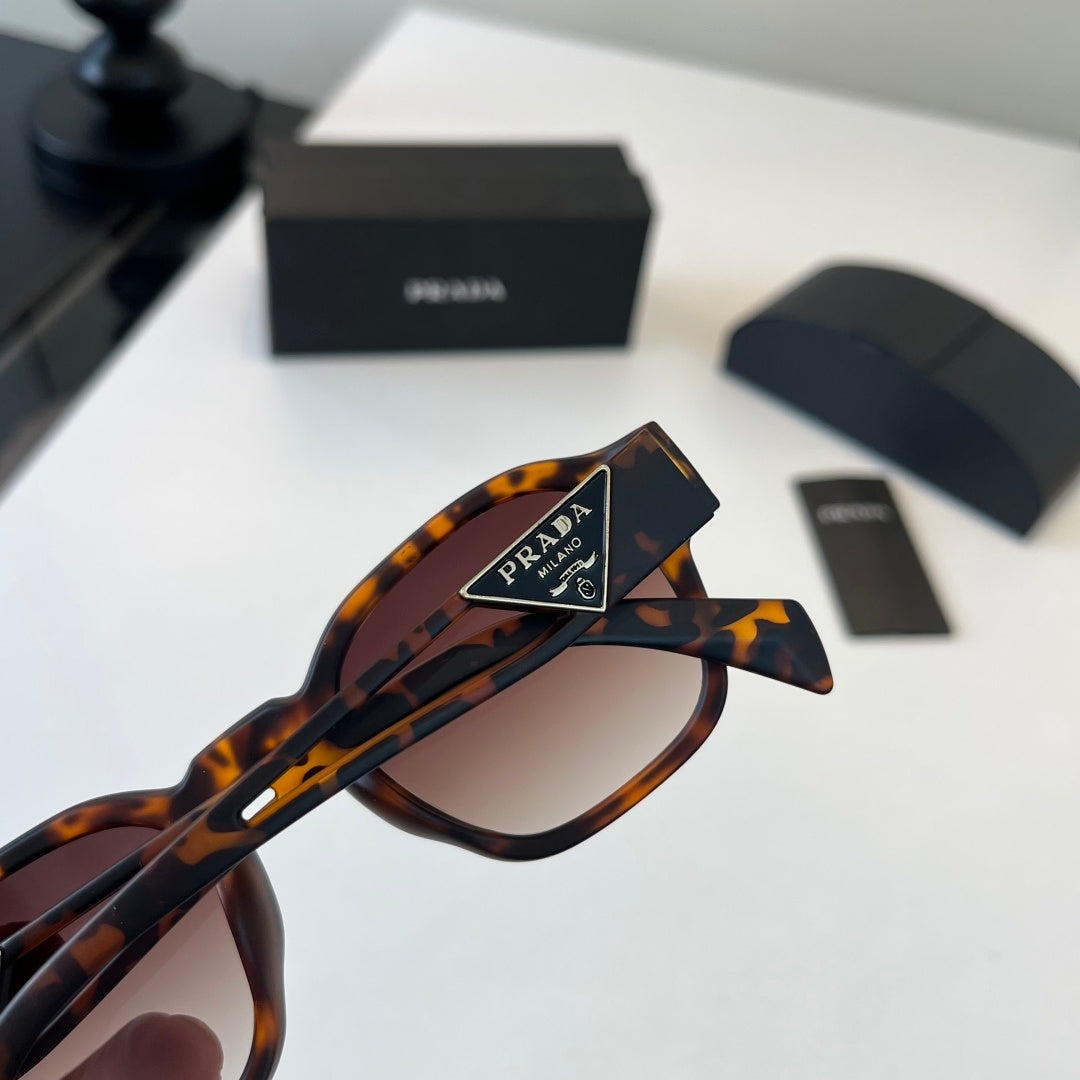 Prada Fashion Black Lens Sunglasses for Men & Women - 415752 - detail image 7