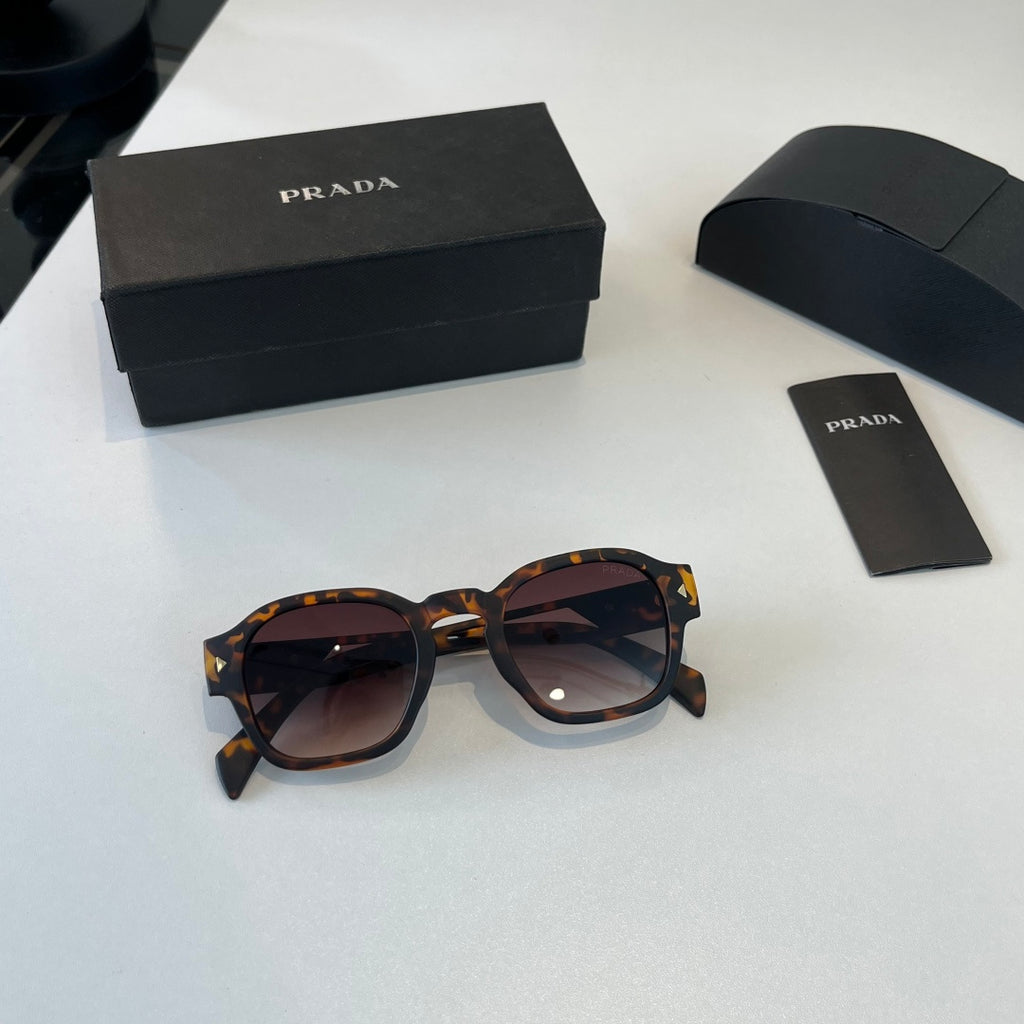 Prada Fashion Black Lens Sunglasses for Men & Women - 415752 - detail image 4