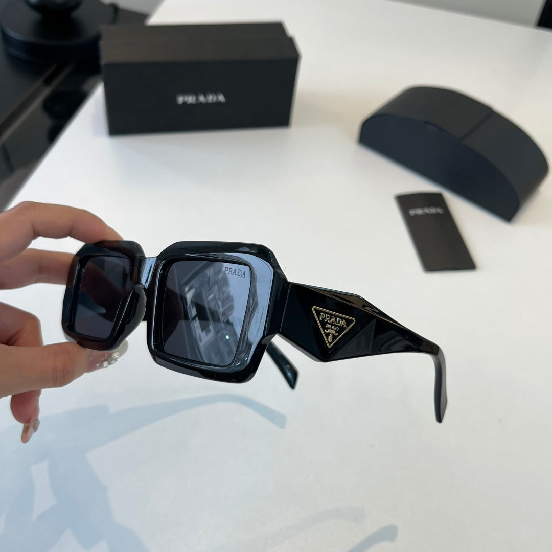 Prada Fashion Black Lens Sunglasses for Men & Women - 465558 - detail image 9
