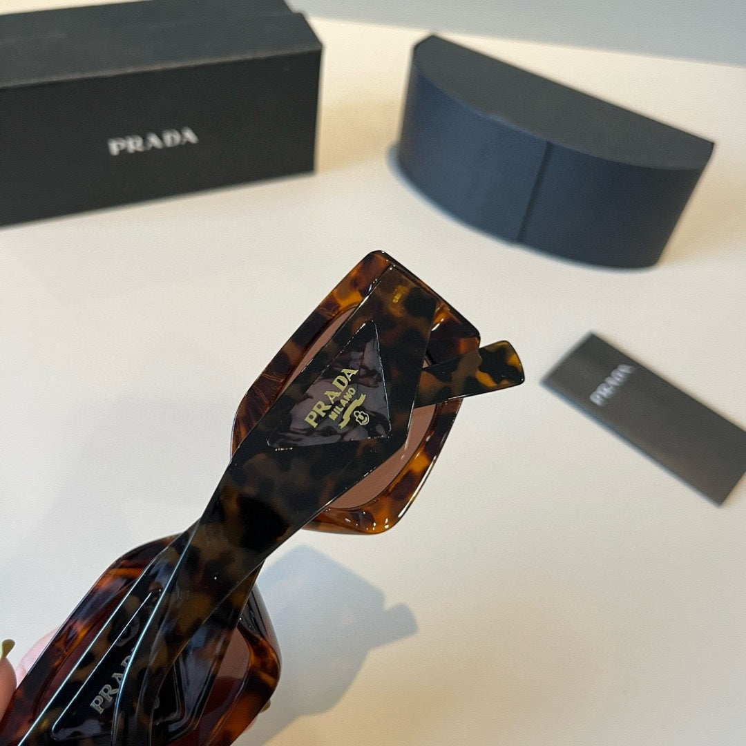 Prada Fashion Black Lens Sunglasses for Men & Women - 382625 - detail image 5