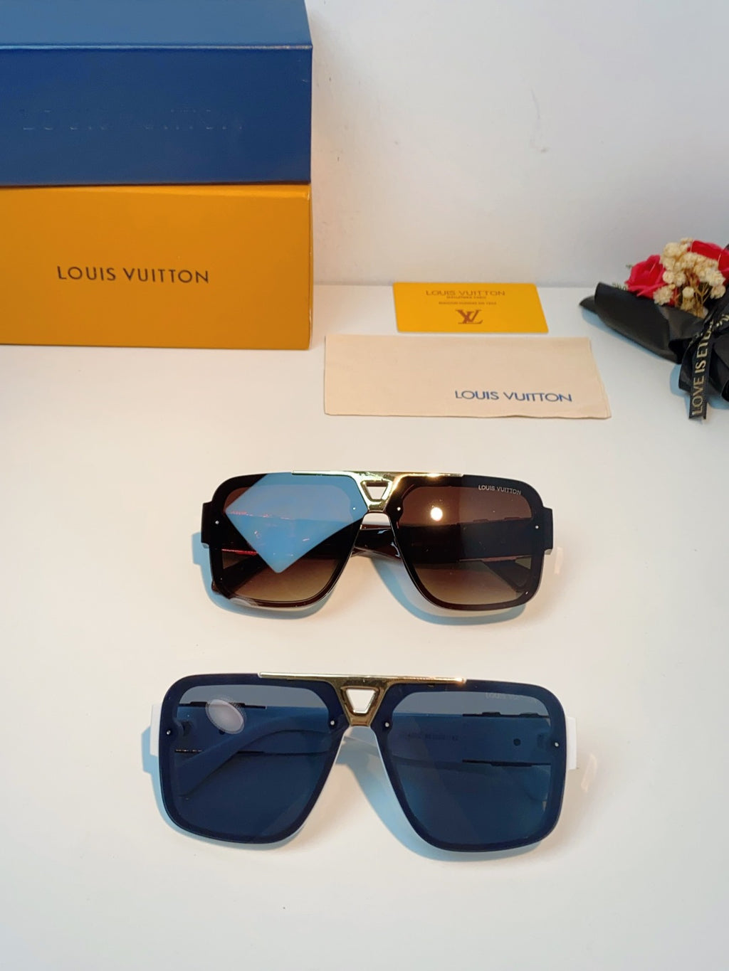 Louis Vuitton Square Black Lens Sunglasses for Men & Women - 158097 - detail image 12