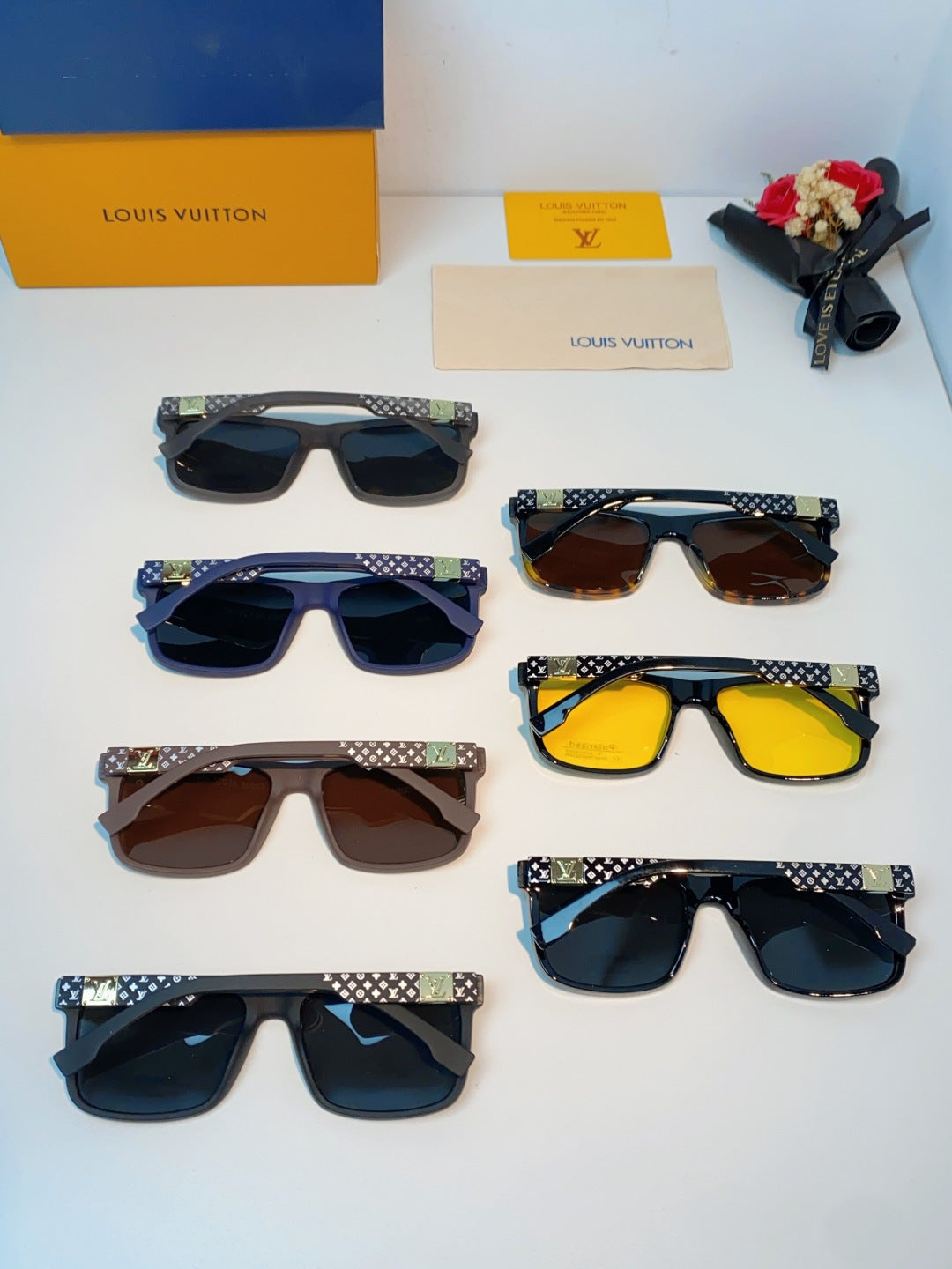 Louis Vuitton Metal Fashion Gray Lens Sunglasses for Men & Women - 158105 - detail image 11