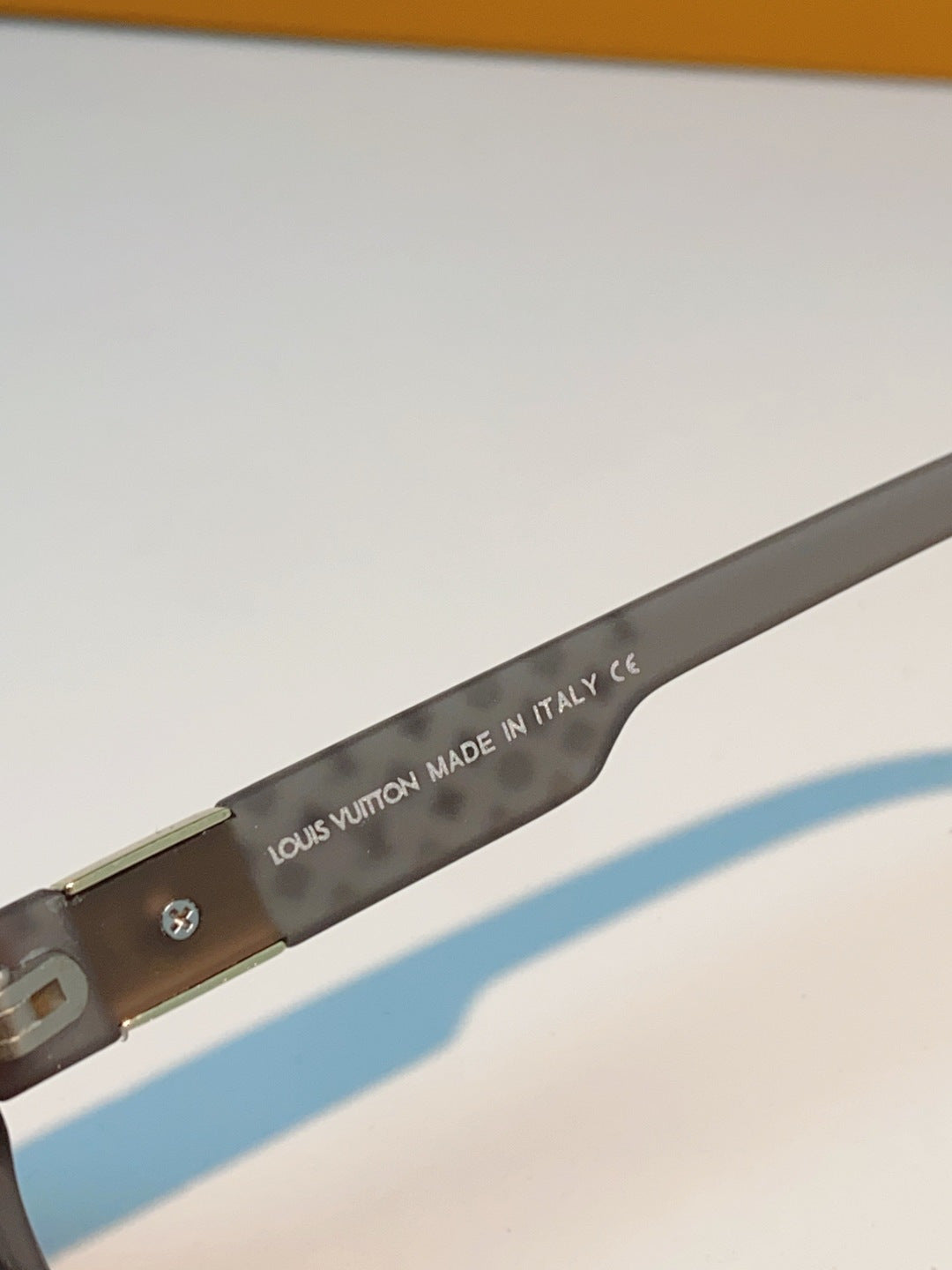Louis Vuitton Metal Fashion Gray Lens Sunglasses for Men & Women - 158099 - detail image 8