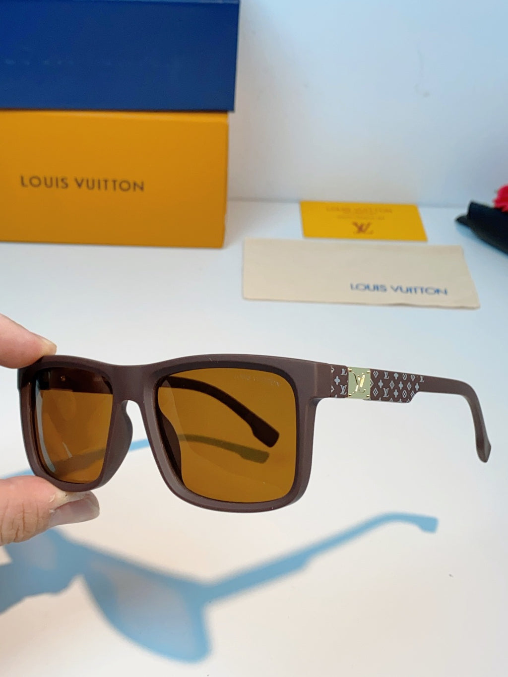 Louis Vuitton Metal Fashion Brown Lens Sunglasses for Men & Women - 158101 - detail image 6