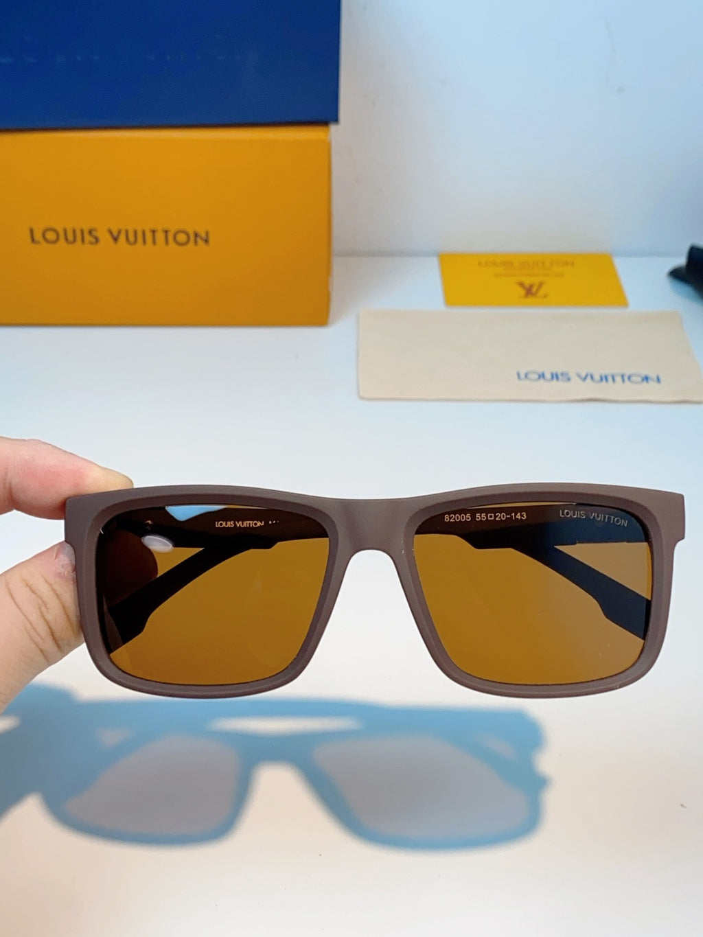 Louis Vuitton Metal Fashion Brown Lens Sunglasses for Men & Women - 158101 - detail image 4