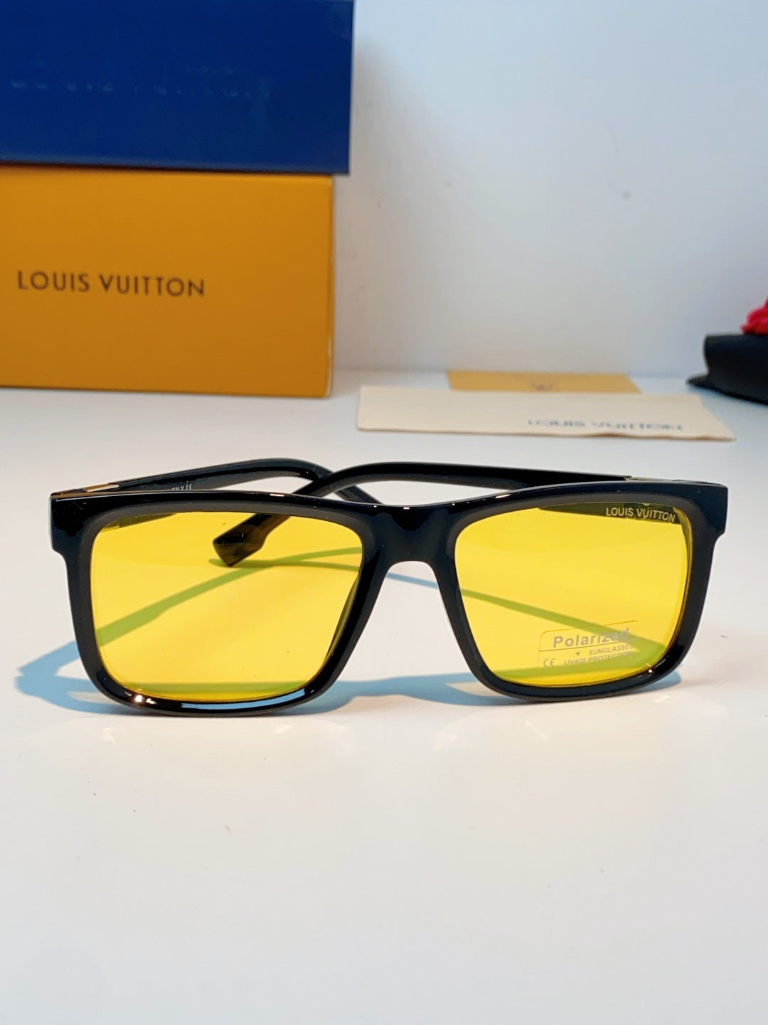 Louis Vuitton Metal Fashion Black Lens Sunglasses for Men & Women - 158104 - detail image 2