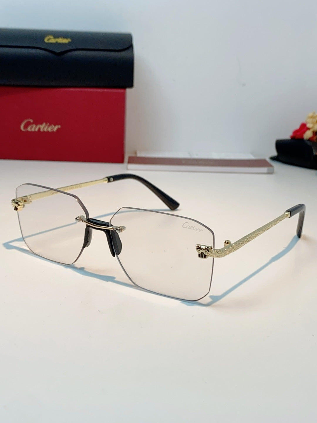 Cartier Lightweight Rimless Silver Lens Sunglasses for Men & Women - 158505