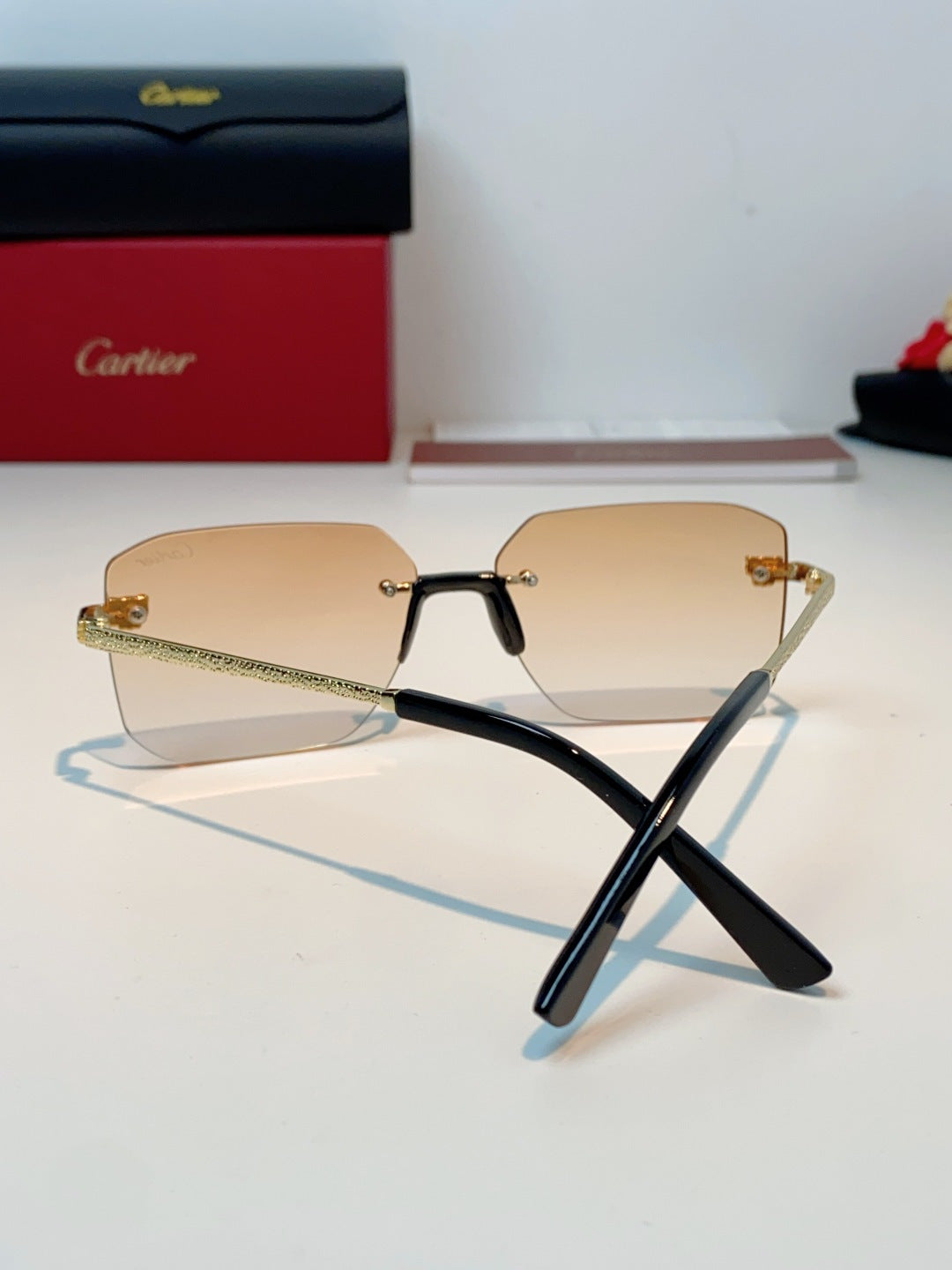 Cartier Lightweight Rimless Gold Lens Sunglasses for Men & Women - 158508 - detail image 3