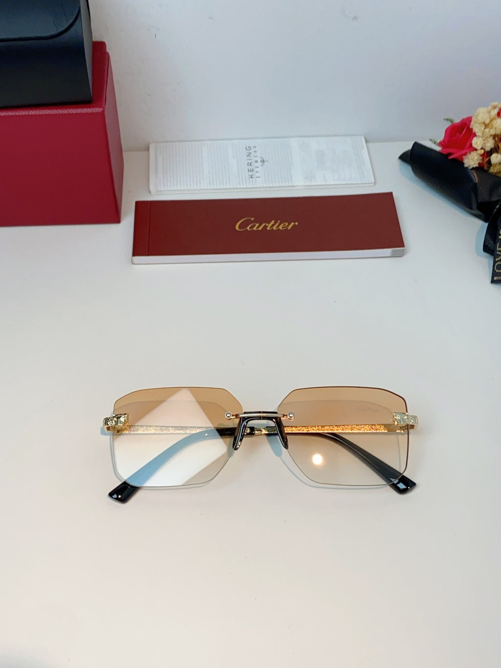 Cartier Lightweight Rimless Gold Lens Sunglasses for Men & Women - 158508 - detail image 9
