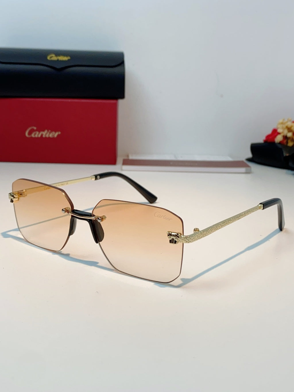 Cartier Lightweight Rimless Gold Lens Sunglasses for Men & Women - 158508