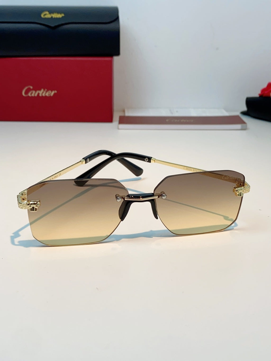 Cartier Lightweight Rimless Gold Lens Sunglasses for Men & Women - 158509 - detail image 2