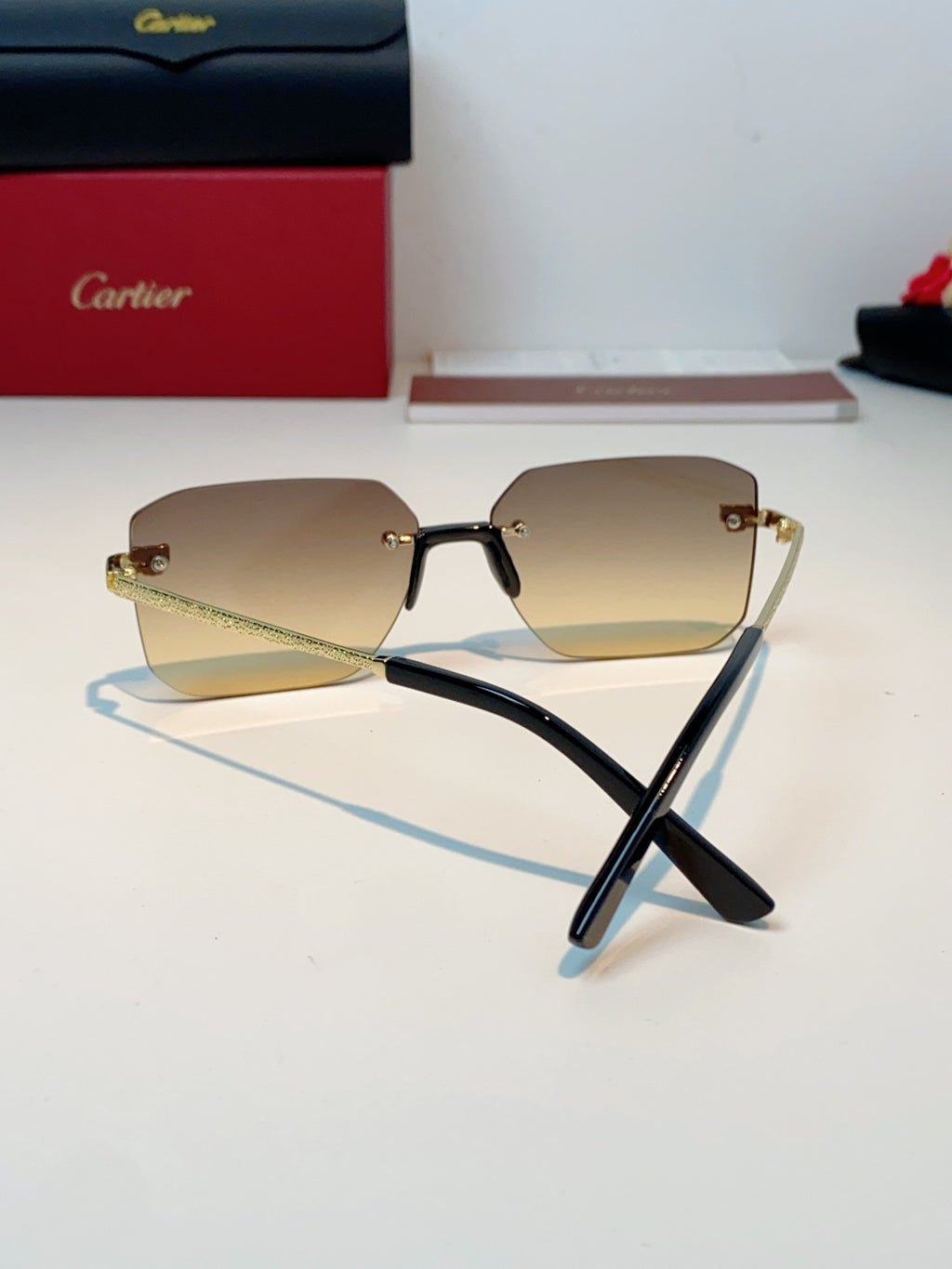 Cartier Lightweight Rimless Gold Lens Sunglasses for Men & Women - 158509 - detail image 3