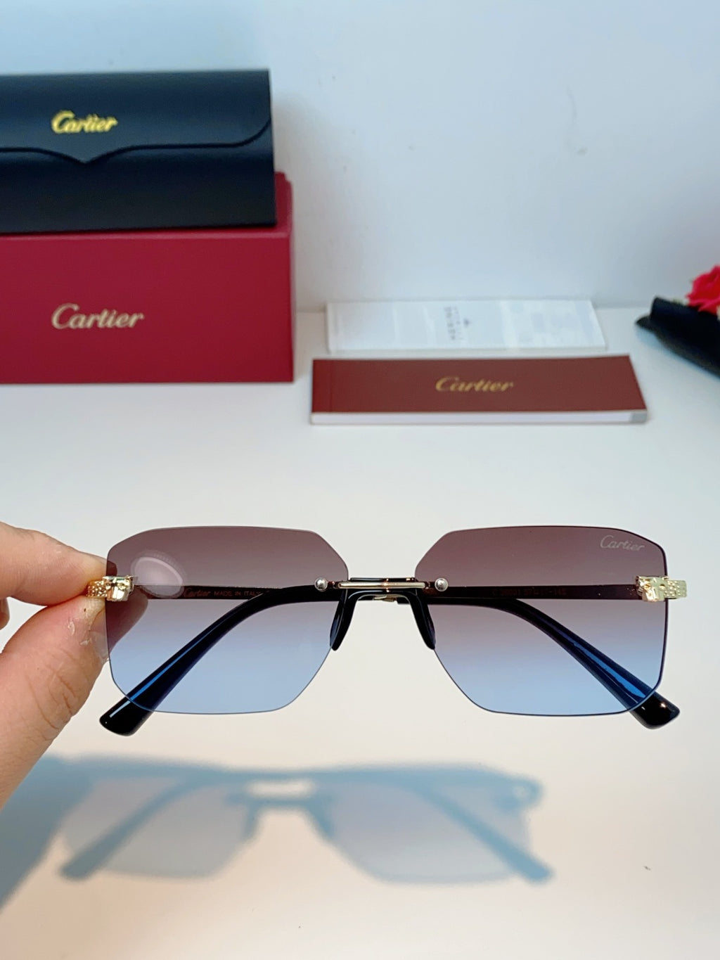 Cartier Lightweight Rimless Red Lens Sunglasses for Men & Women - 158510 - detail image 4