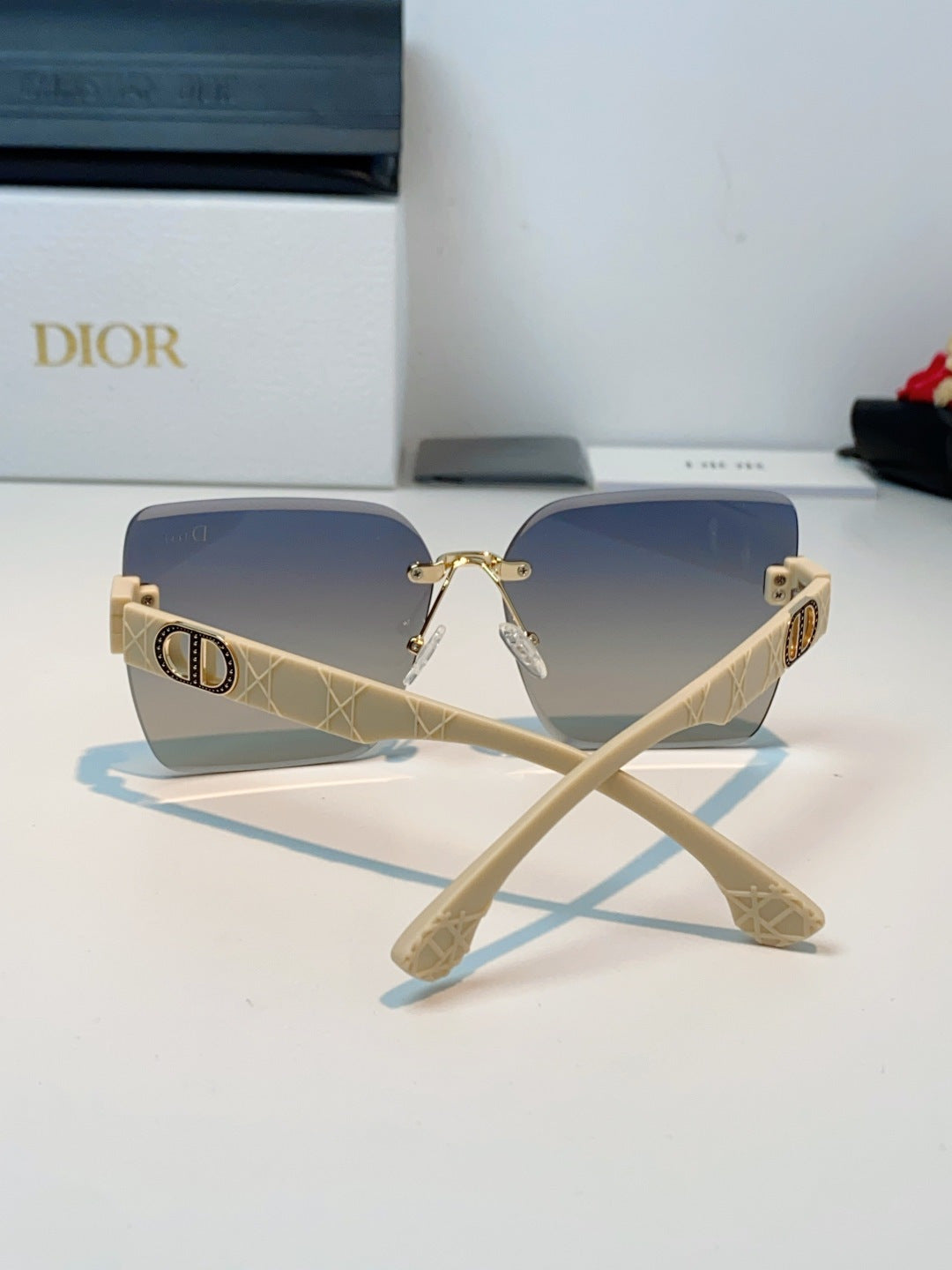Dior Lightweight Rimless Gray Lens Sunglasses for Men & Women - detail image 3
