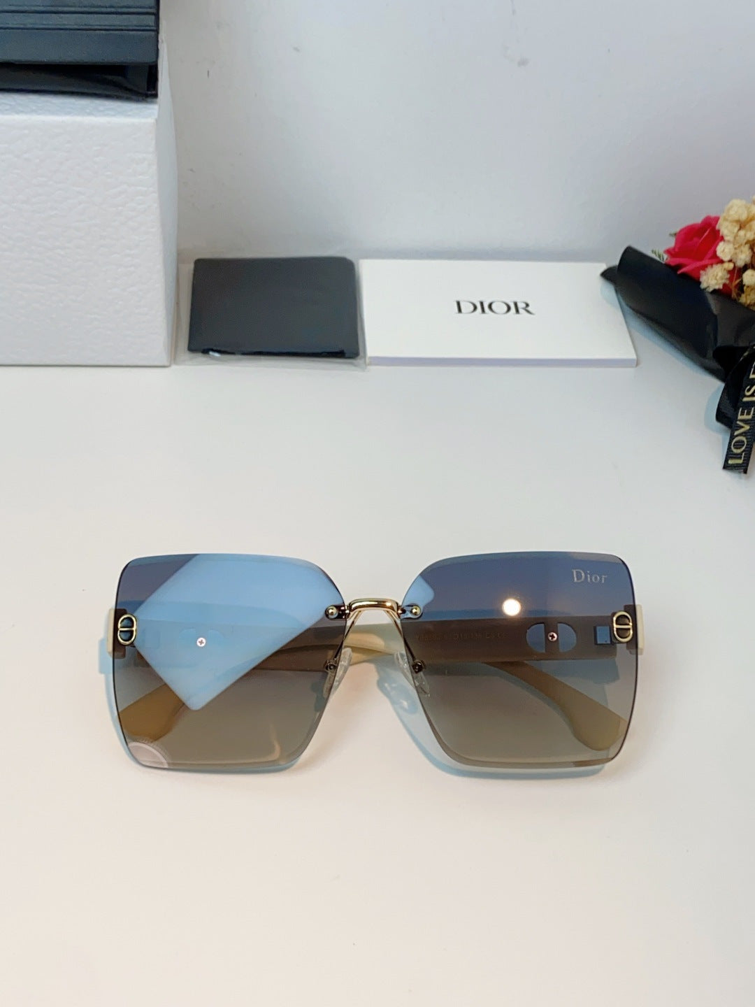 Dior Lightweight Rimless Gray Lens Sunglasses for Men & Women - detail image 9
