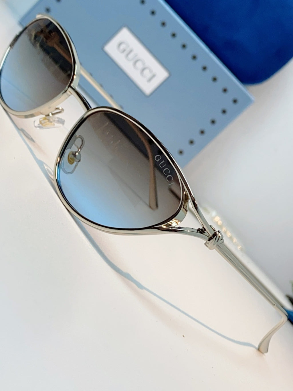 Gucci Cat-Eye Gray Lens Sunglasses for Men & Women - 158190 - detail image 7