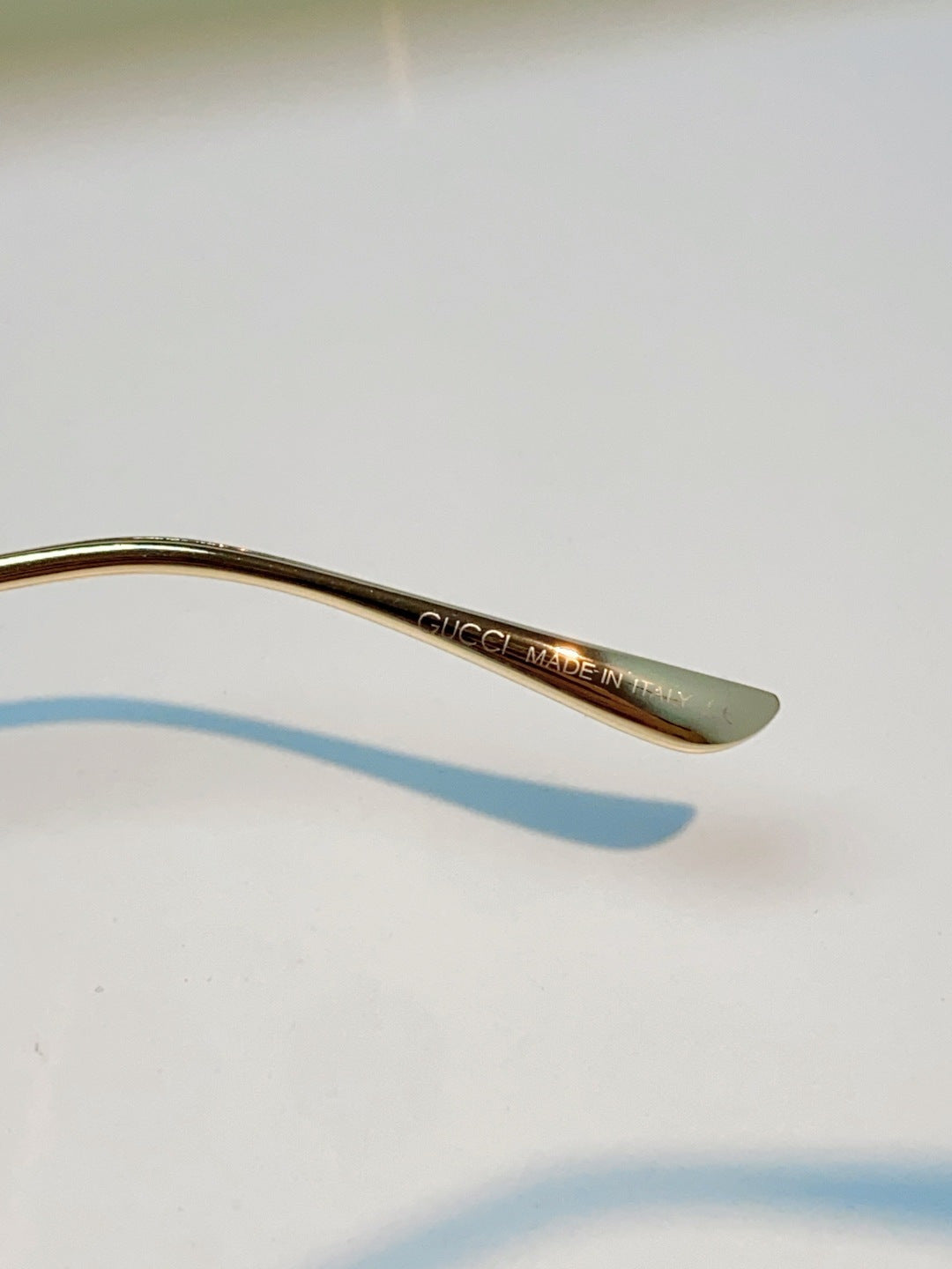 Gucci Cat-Eye Red Lens Sunglasses for Men & Women - detail image 8