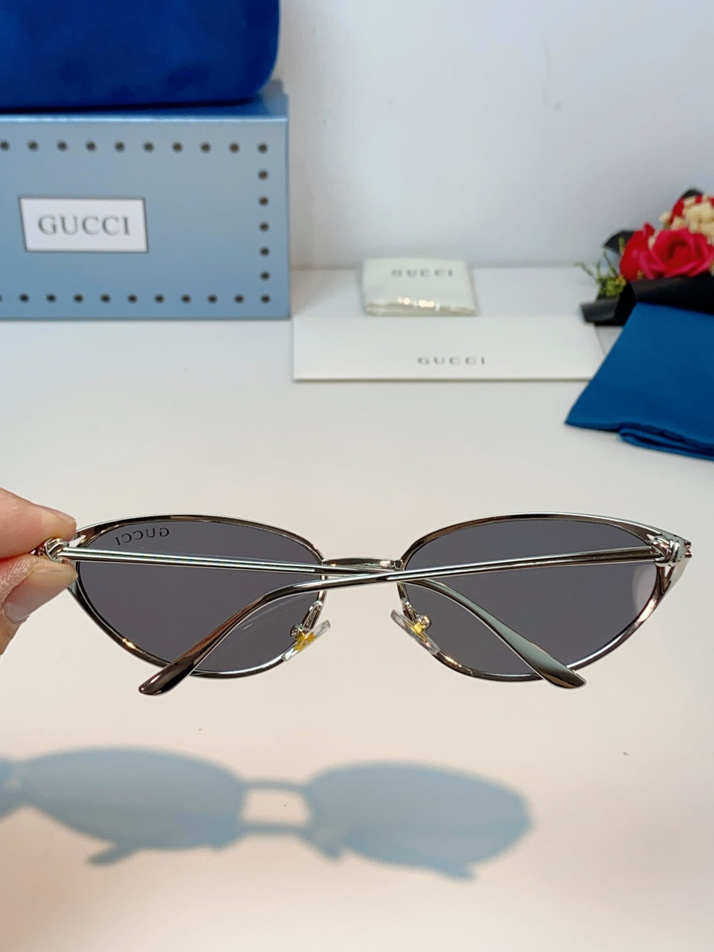 Gucci Cat-Eye Black Lens Sunglasses for Men & Women - 158195 - detail image 5