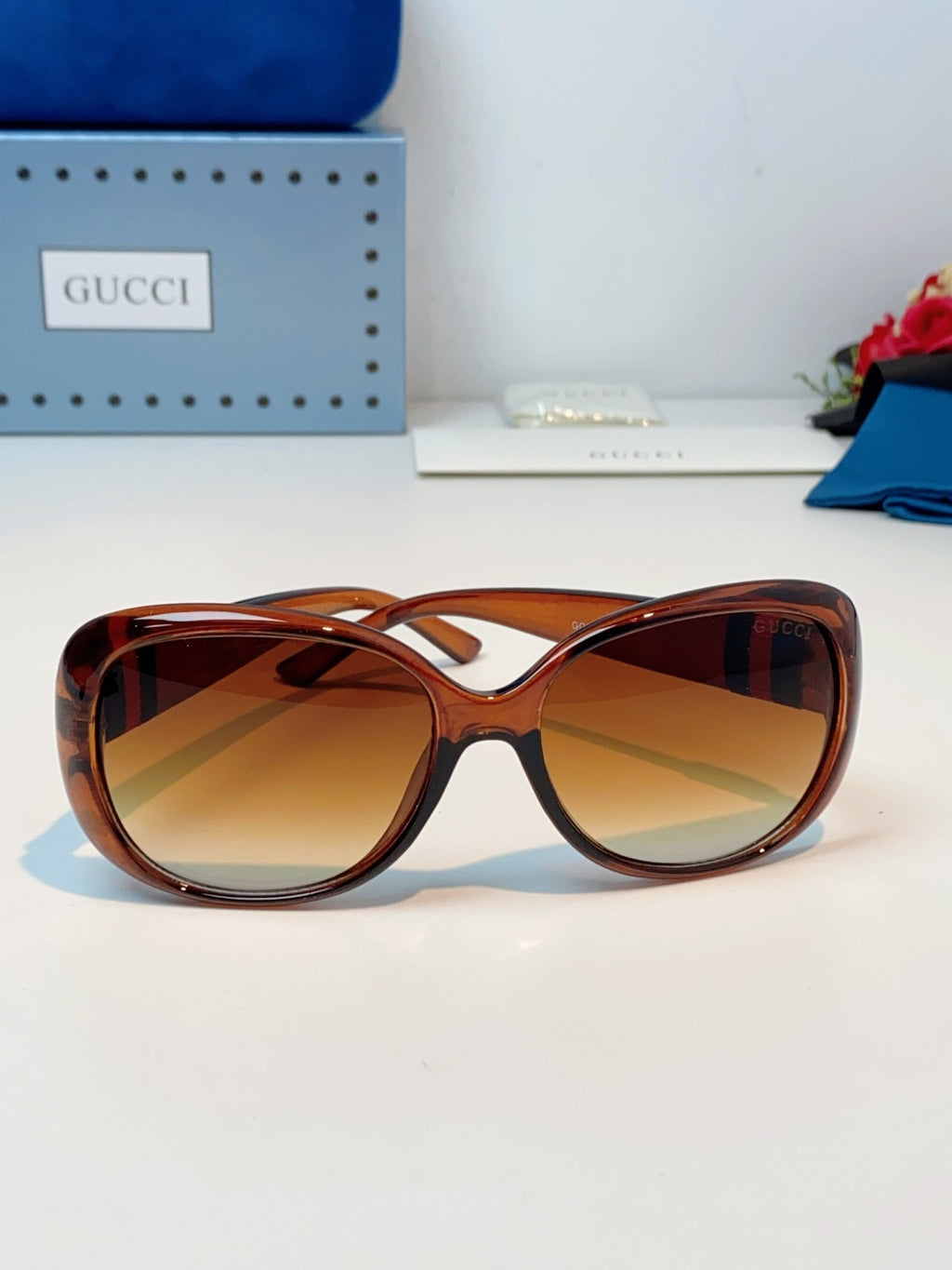 Gucci Oval Brown Lens Sunglasses for Men & Women - 158198 - detail image 2