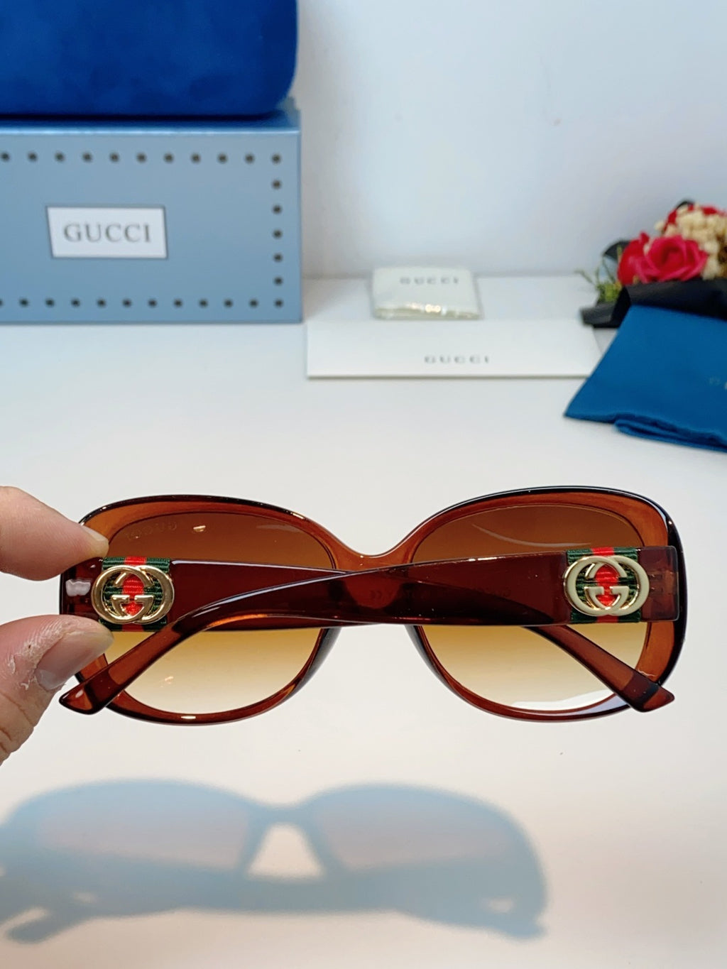 Gucci Oval Brown Lens Sunglasses for Men & Women - 158198 - detail image 5
