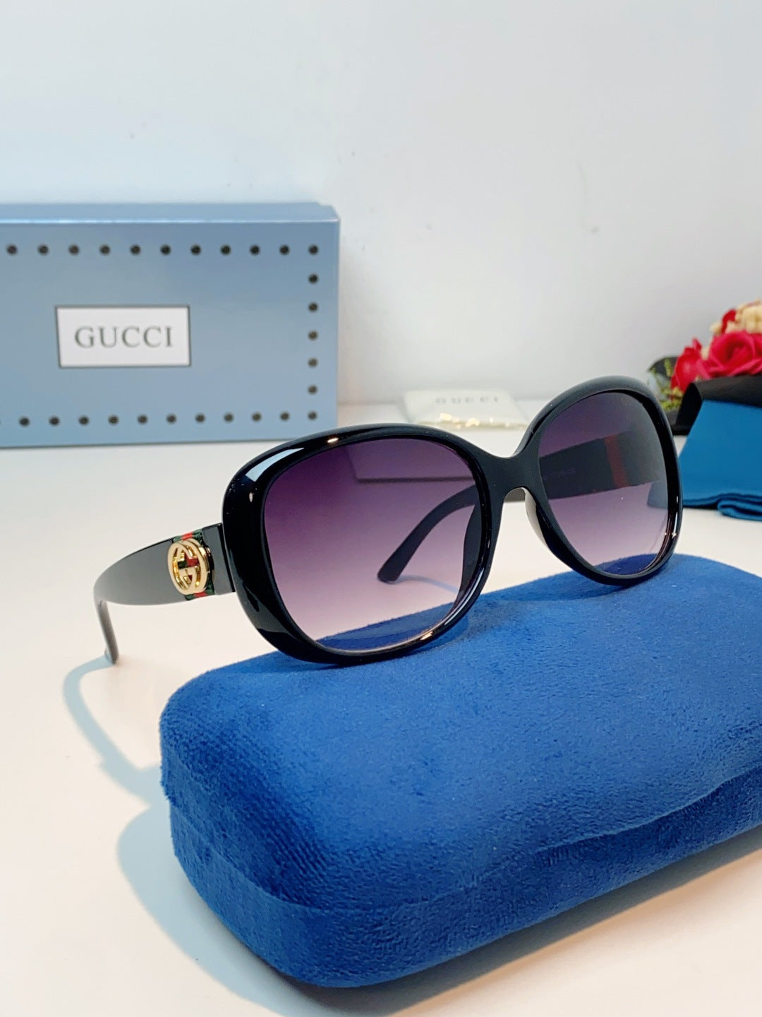Gucci Oval Black Lens Sunglasses for Men & Women - 158200 - detail image 10