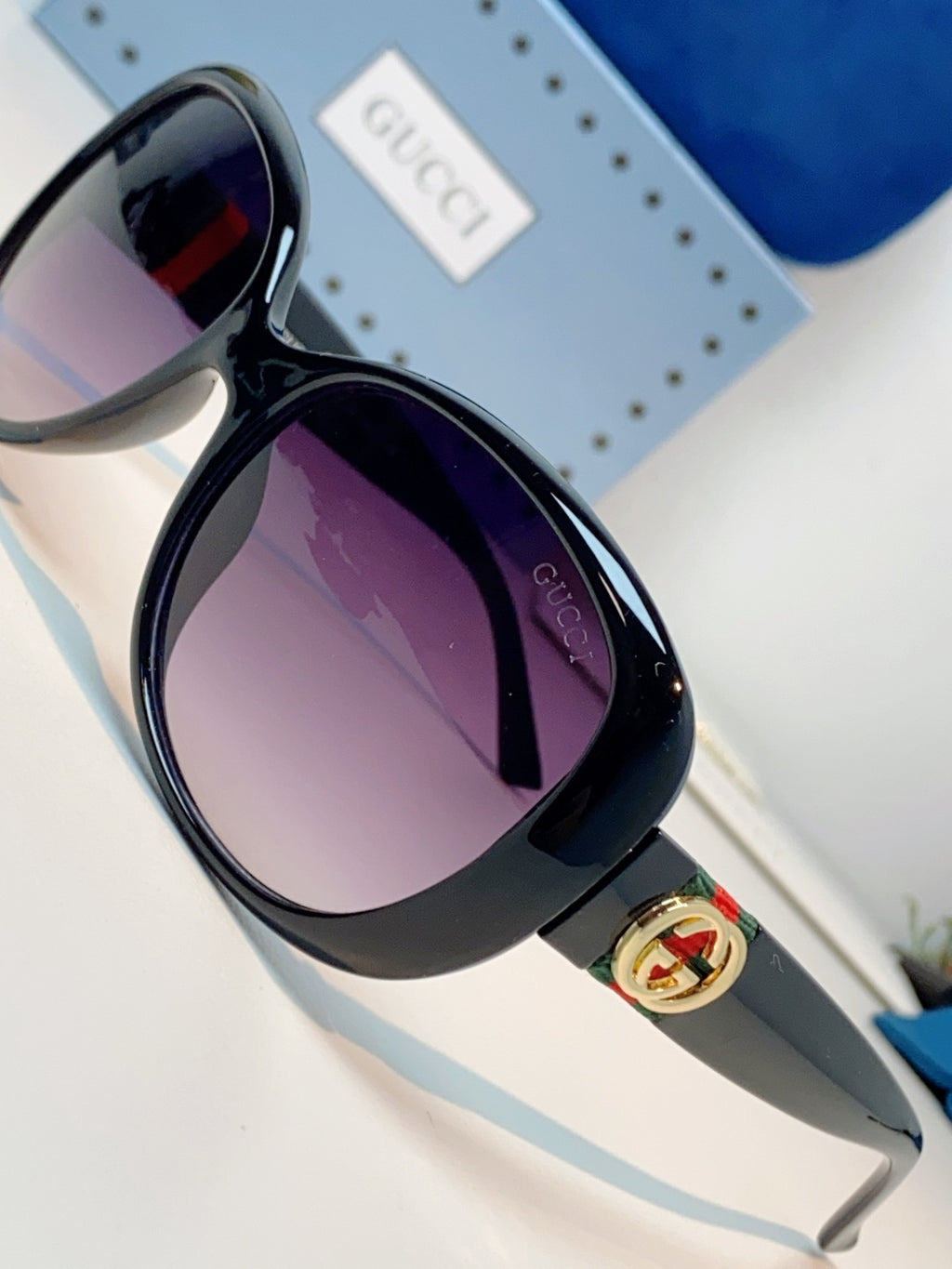 Gucci Oval Black Lens Sunglasses for Men & Women - 158200 - detail image 7