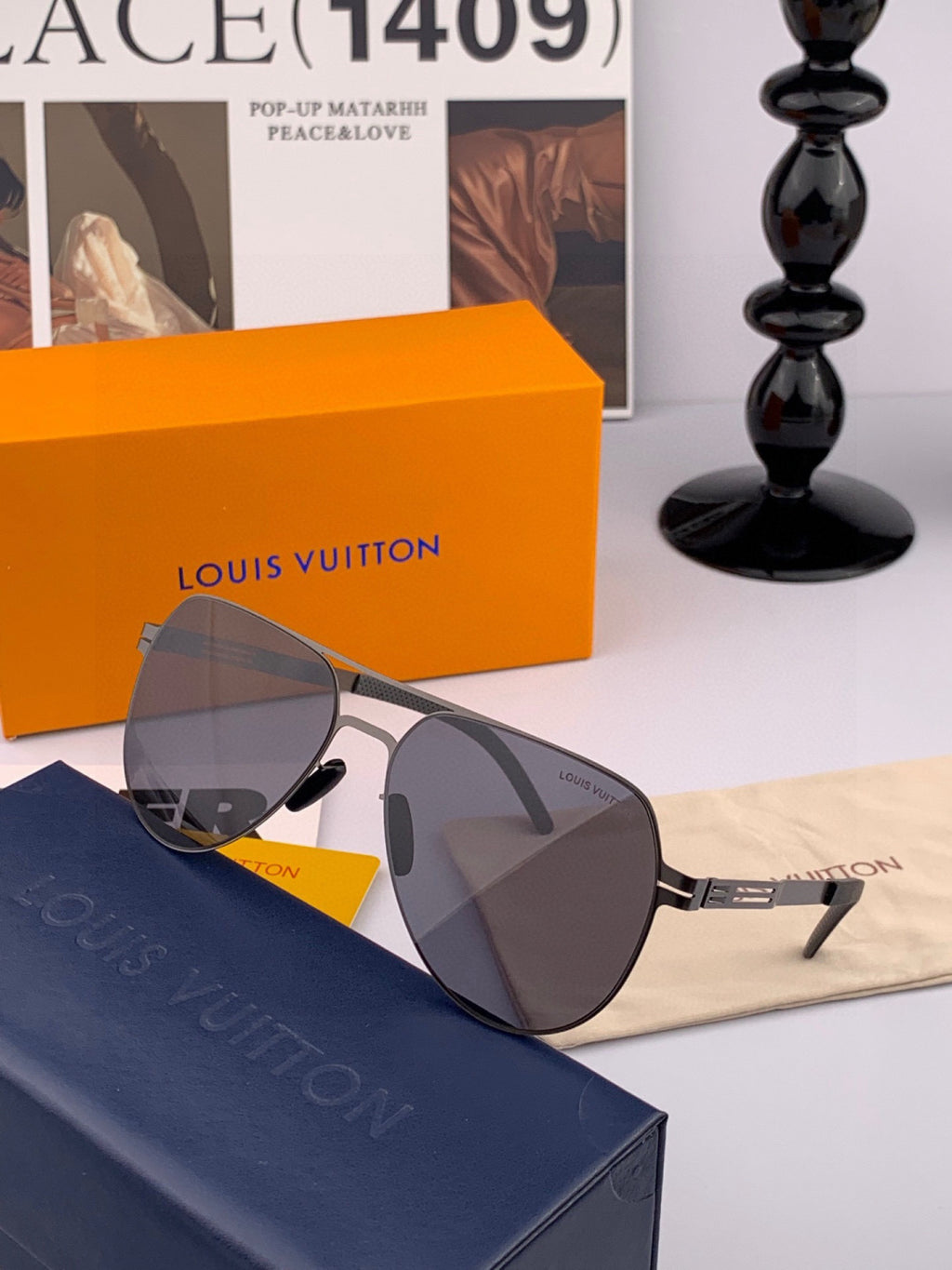 Louis Vuitton L186 Fashion Gold Lens Sunglasses for Men & Women - 158107 - detail image 4
