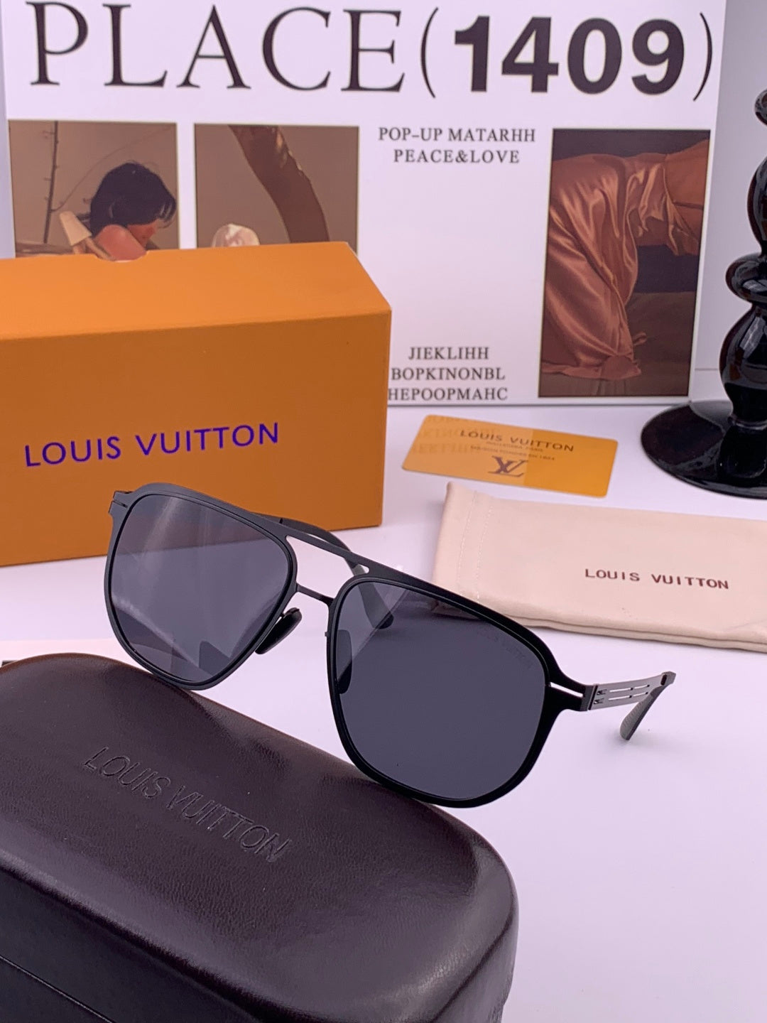 Louis Vuitton L5980 Fashion Purple Lens Sunglasses for Men & Women - detail image 4