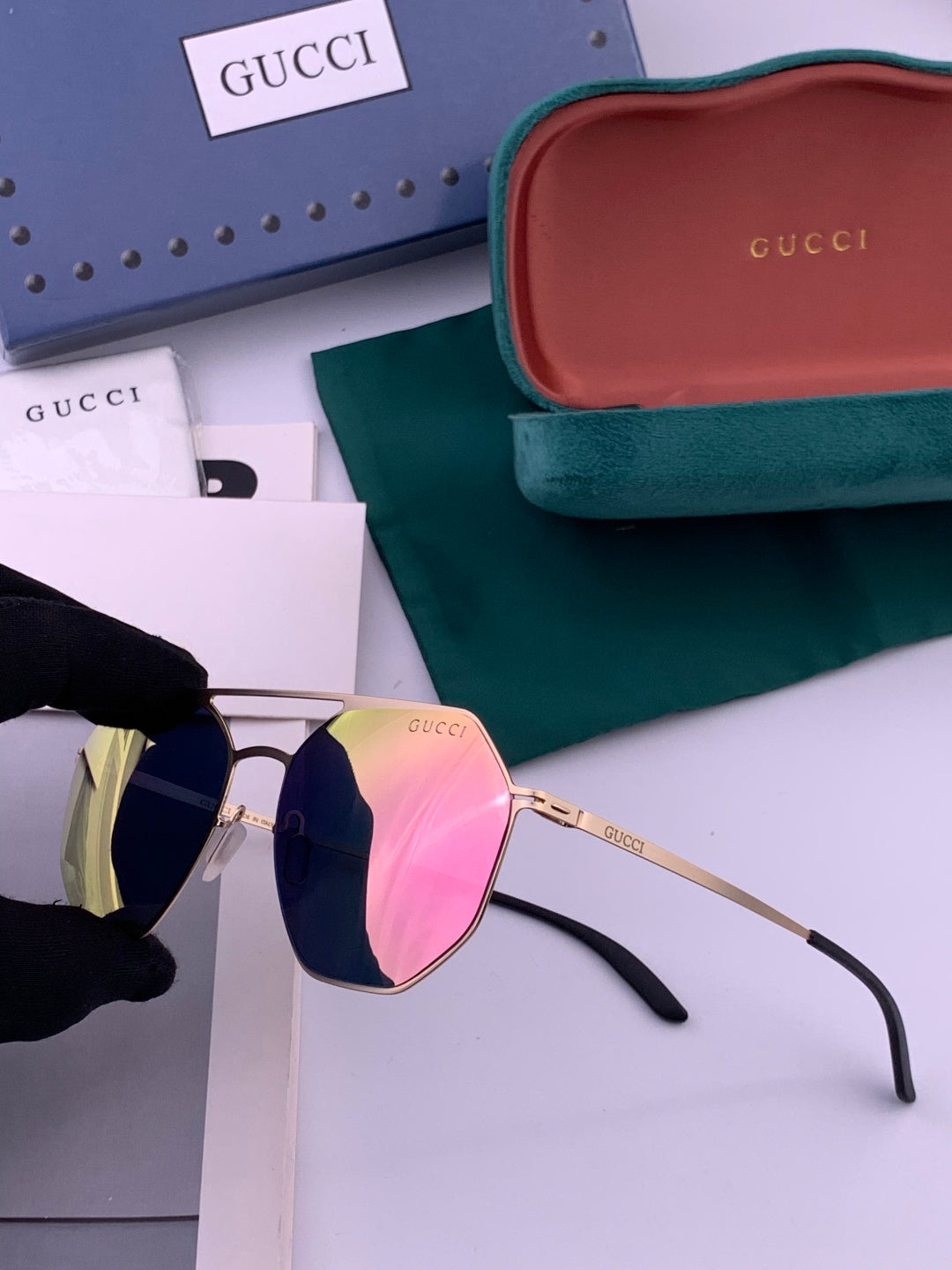 Gucci G7907 Fashion Black Lens Sunglasses for Men & Women - detail image 3