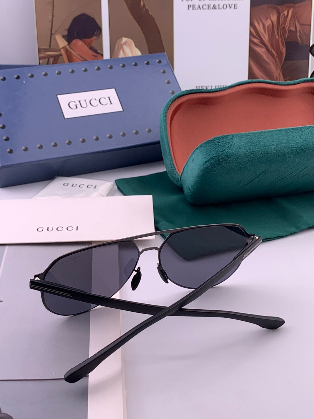 Gucci G7253 Polarized Aviator Gold Lens Sunglasses for Men - detail image 6