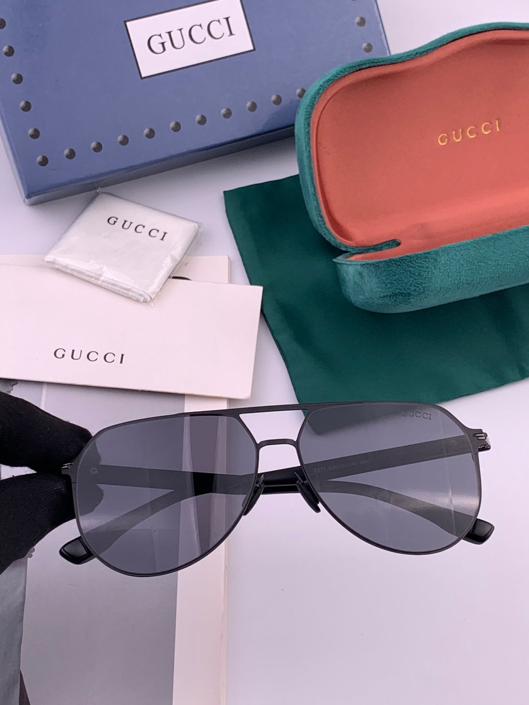 Gucci G7253 Polarized Aviator Gold Lens Sunglasses for Men