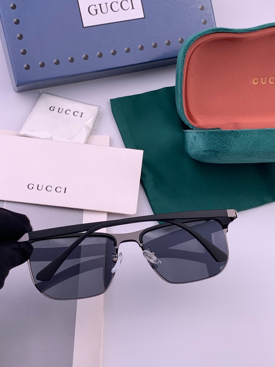 Gucci G0804 Polarized Aviator Black Lens Sunglasses for Men & Women - detail image 6