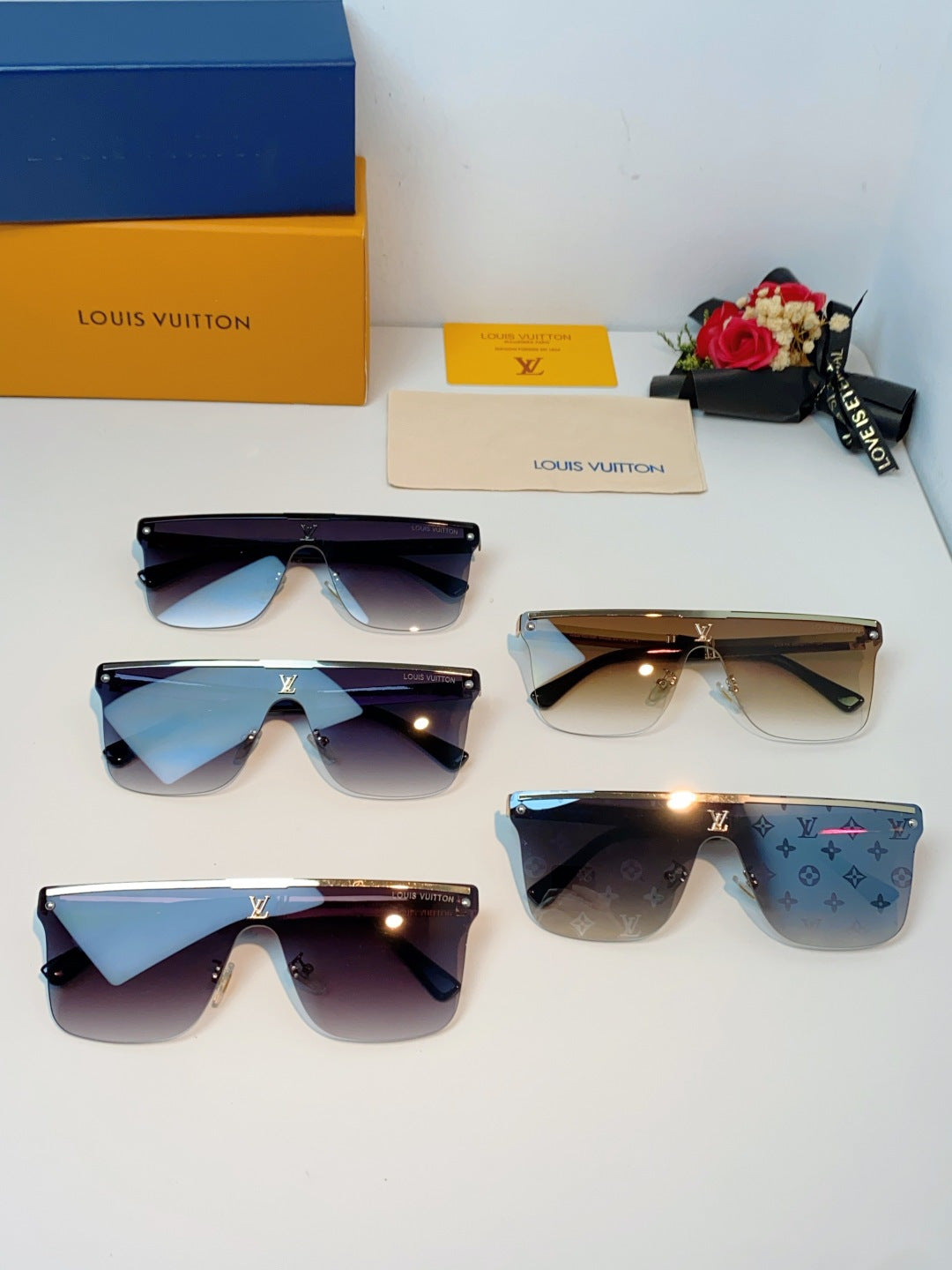 Louis Vuitton Lightweight Rimless Purple Lens Sunglasses for Men & Wo - 158128 - detail image 12