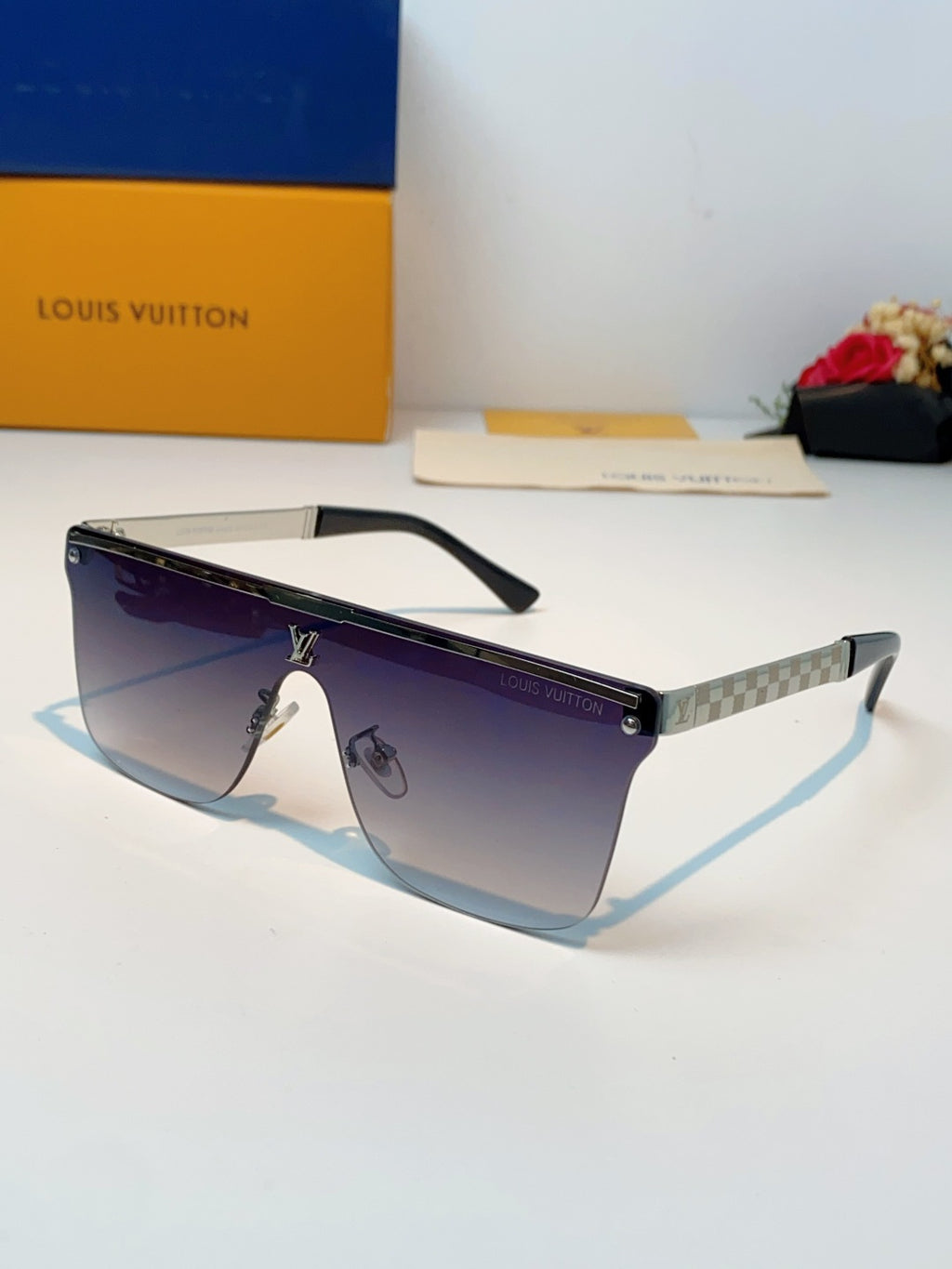 Louis Vuitton Lightweight Rimless Purple Lens Sunglasses for Men & Wo - 158128