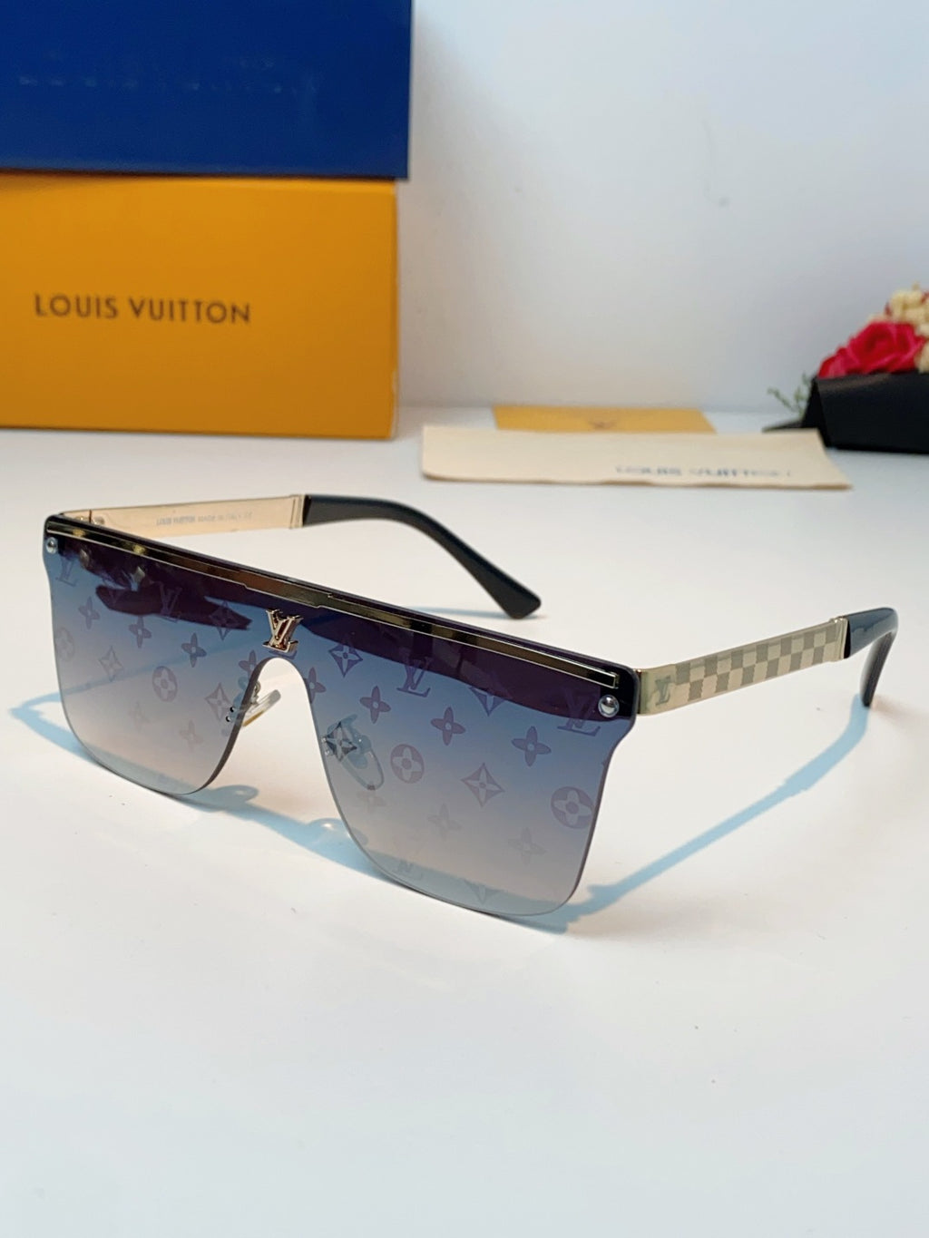 Louis Vuitton Lightweight Rimless Blue Lens Sunglasses for Men & Women