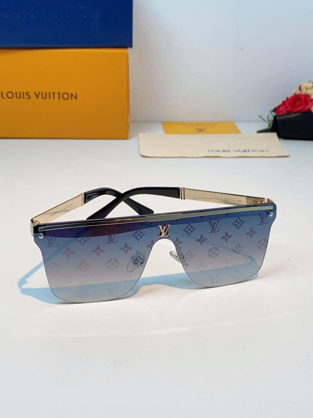 Louis Vuitton Lightweight Rimless Blue Lens Sunglasses for Men & Women - detail image 2