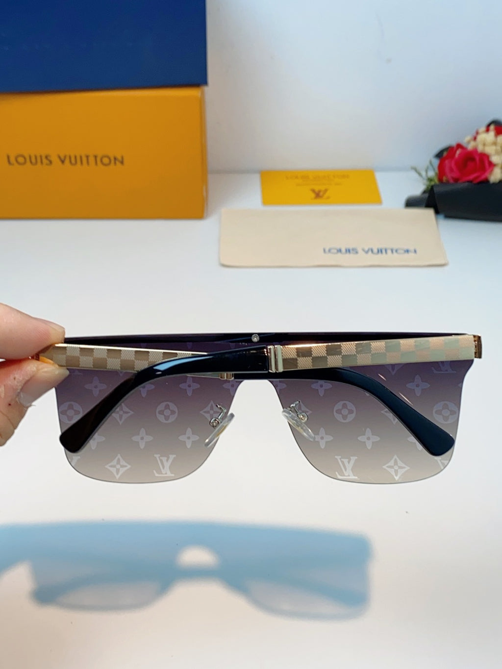 Louis Vuitton Lightweight Rimless Blue Lens Sunglasses for Men & Women - detail image 5